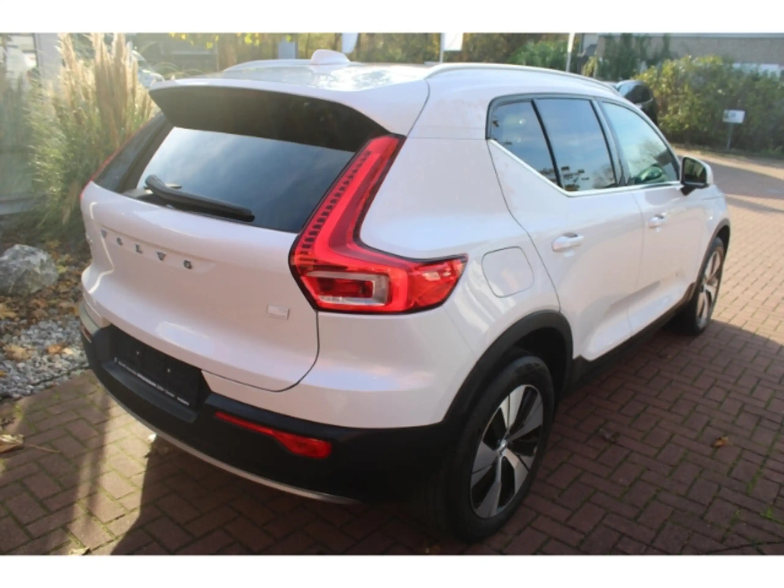 Volvo - XC40