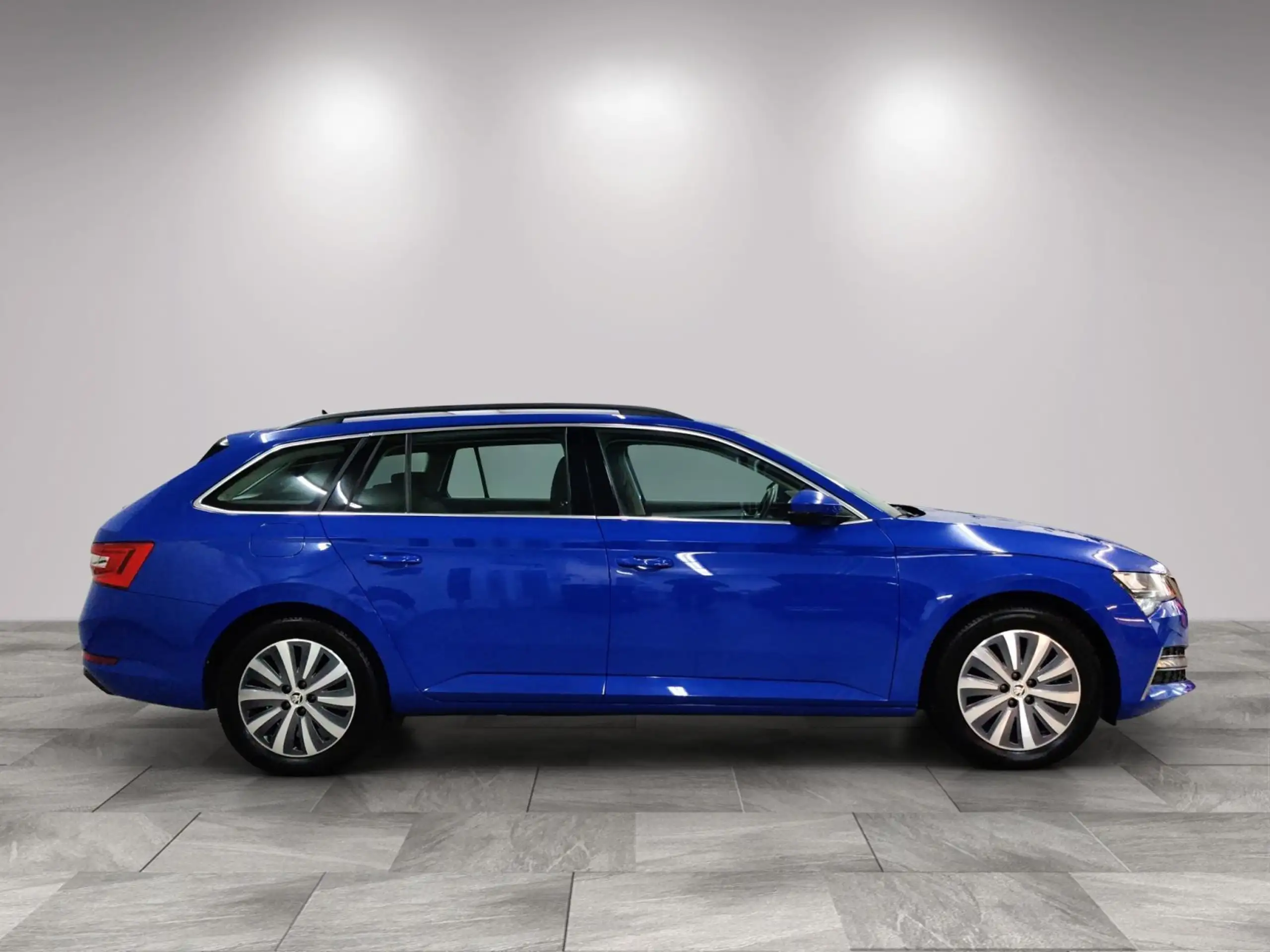 Skoda - Superb