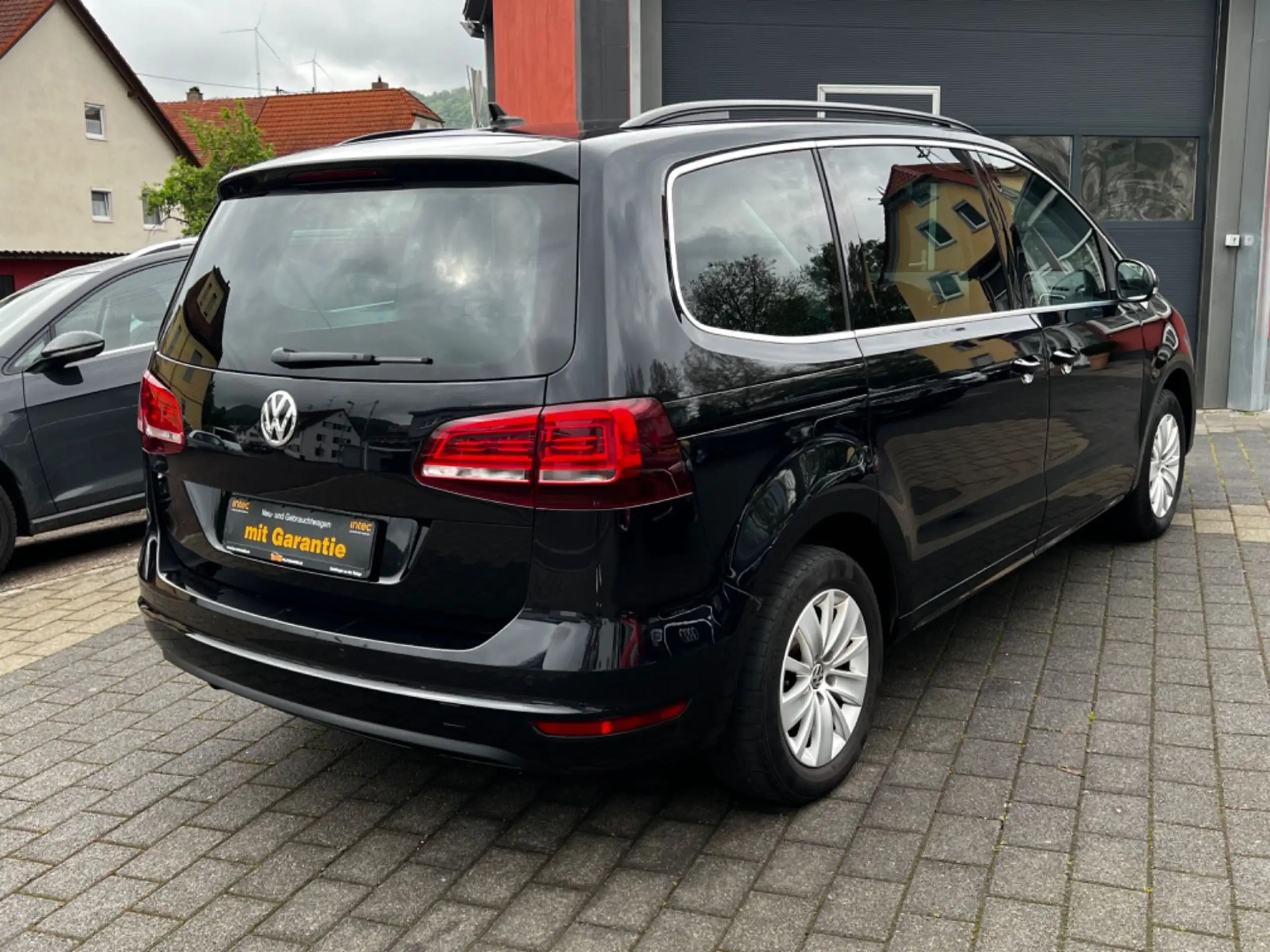 Volkswagen - Sharan