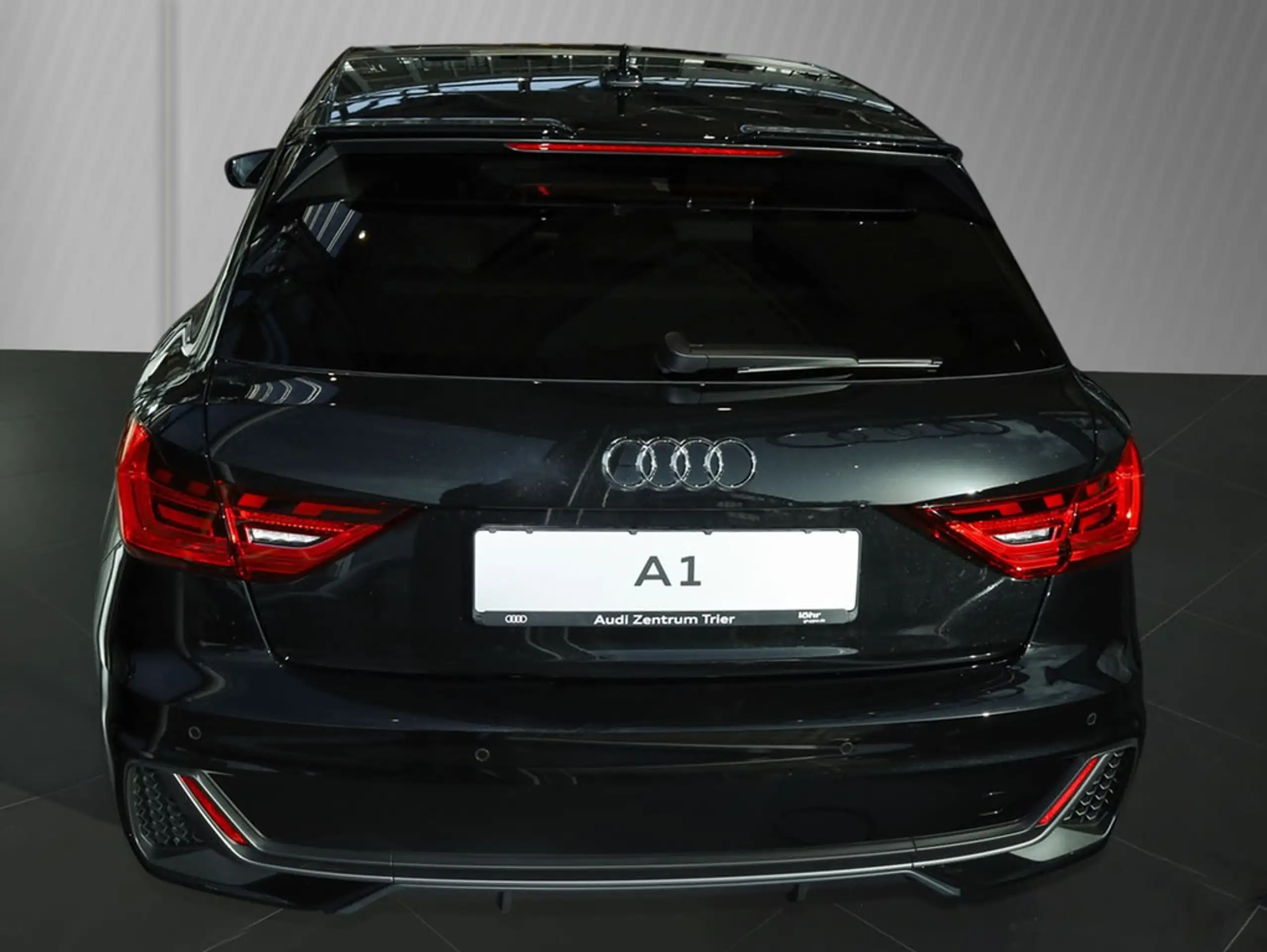 Audi - A1