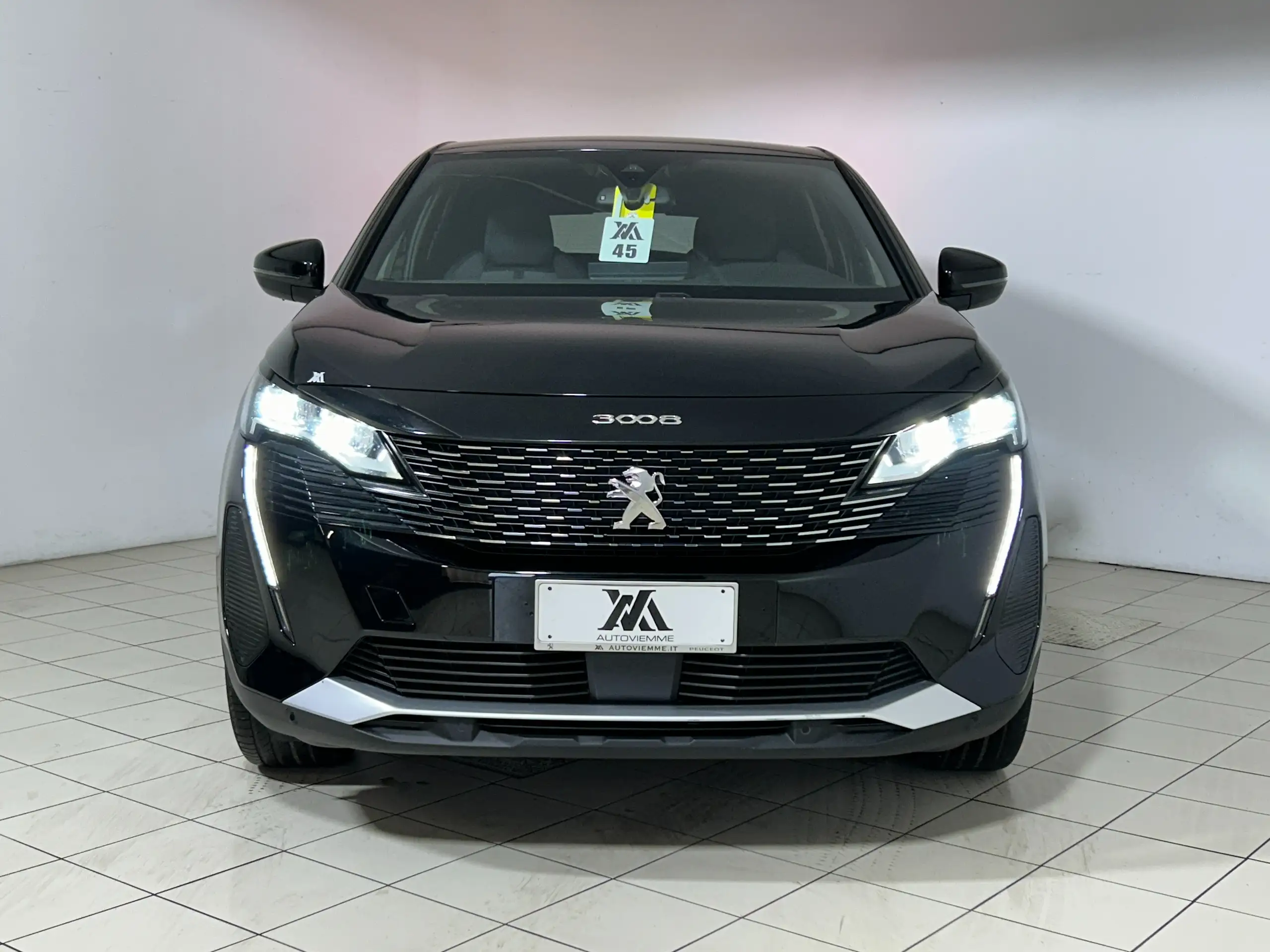 Peugeot - 3008