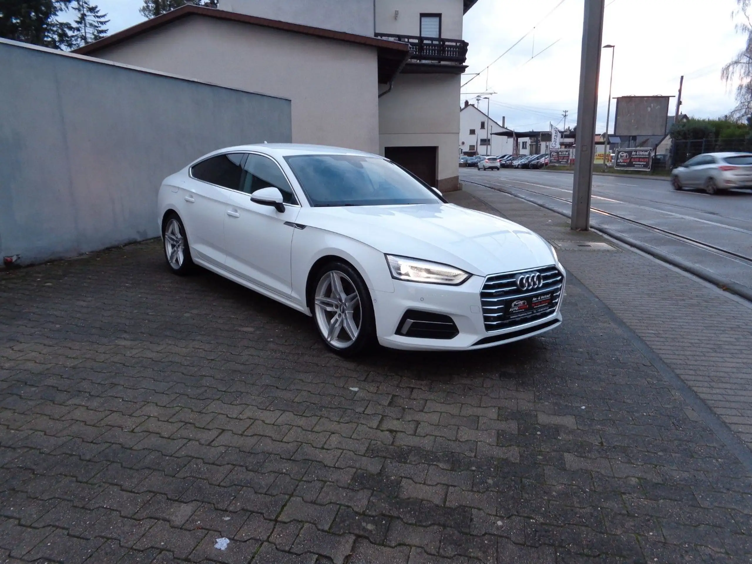 Audi - A5