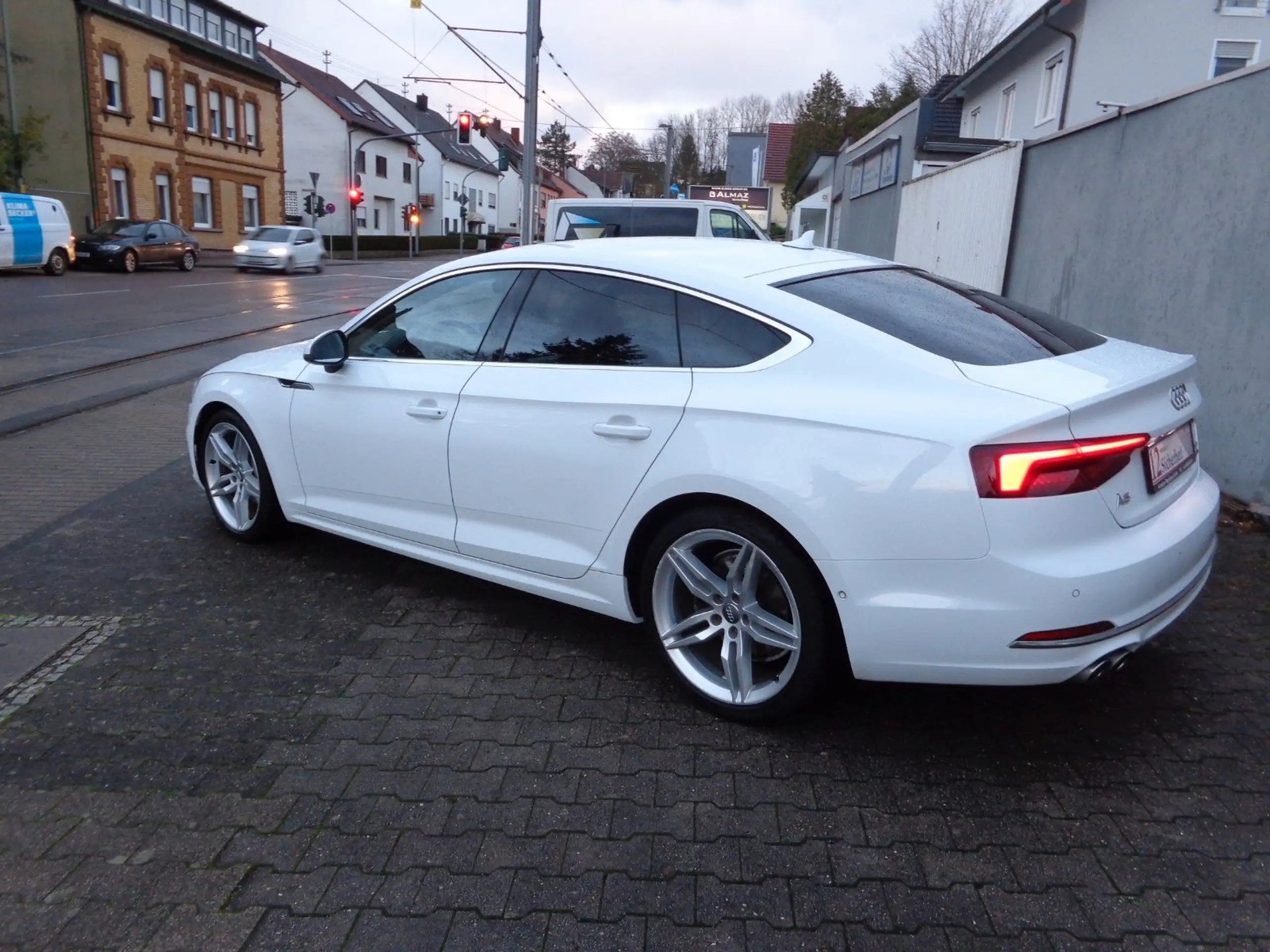 Audi - A5