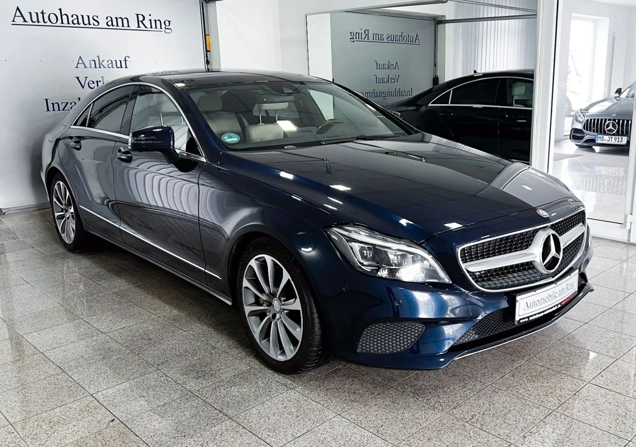 Mercedes-Benz - CLS 400