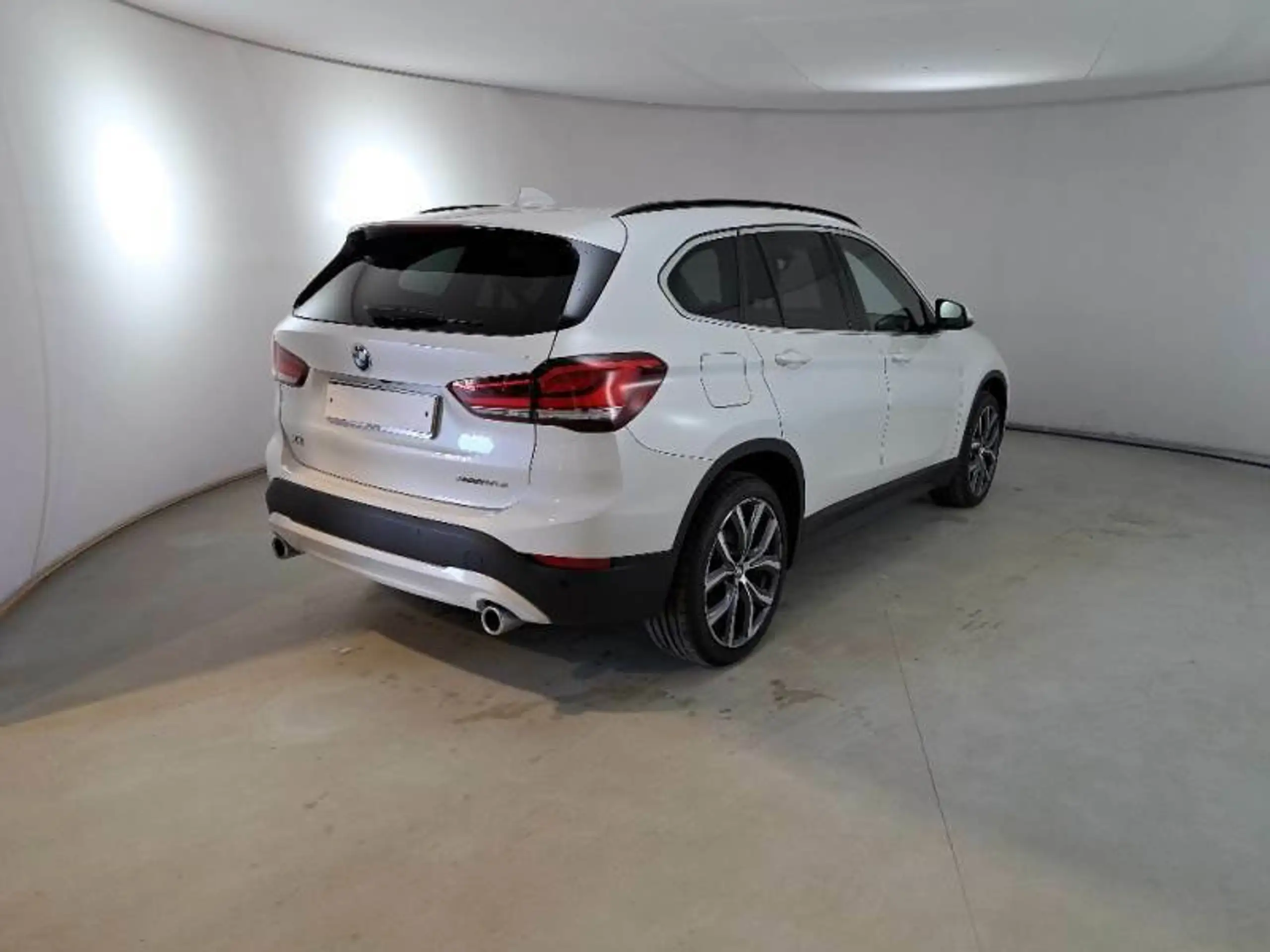 BMW - X1