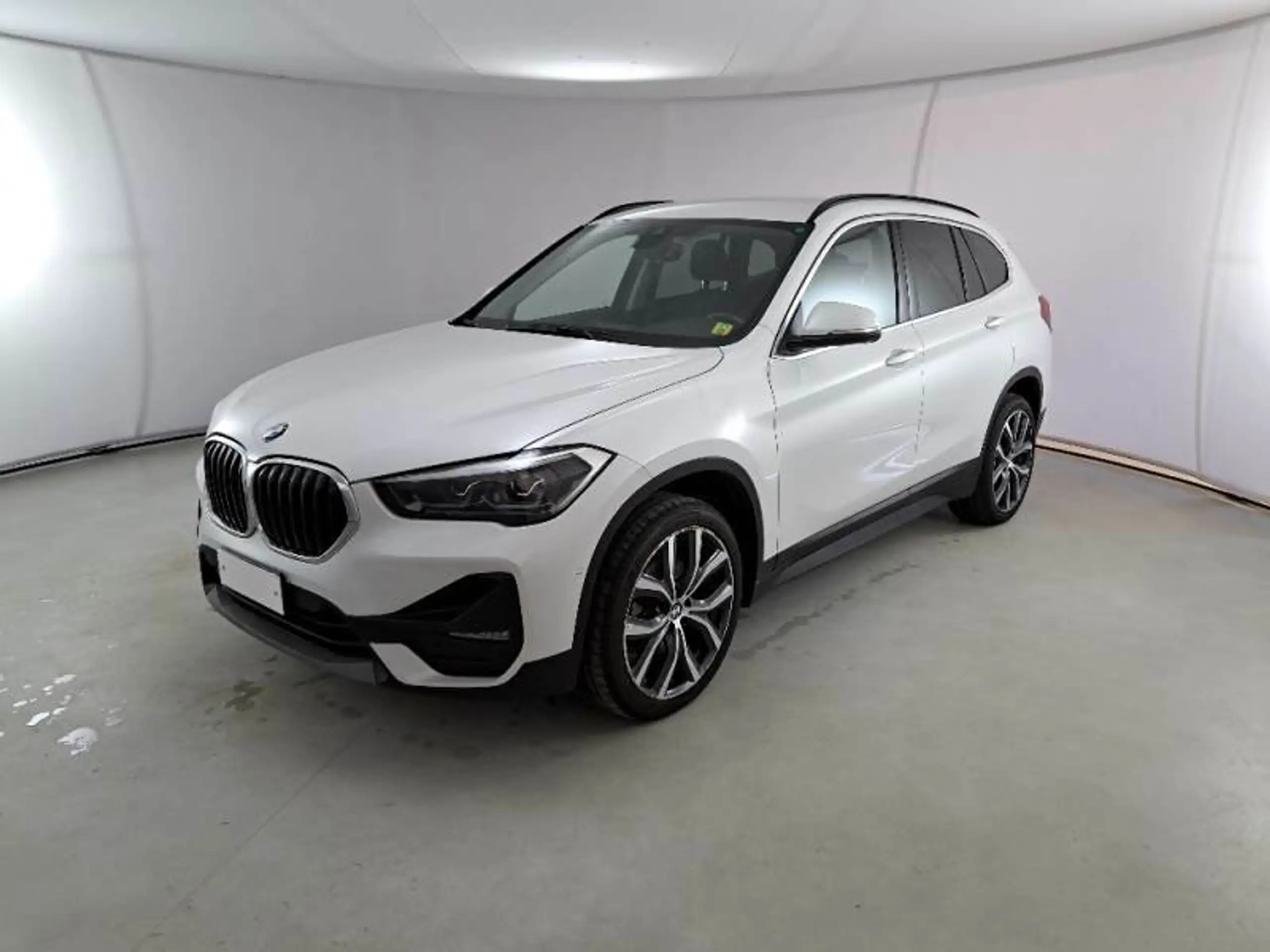 BMW - X1