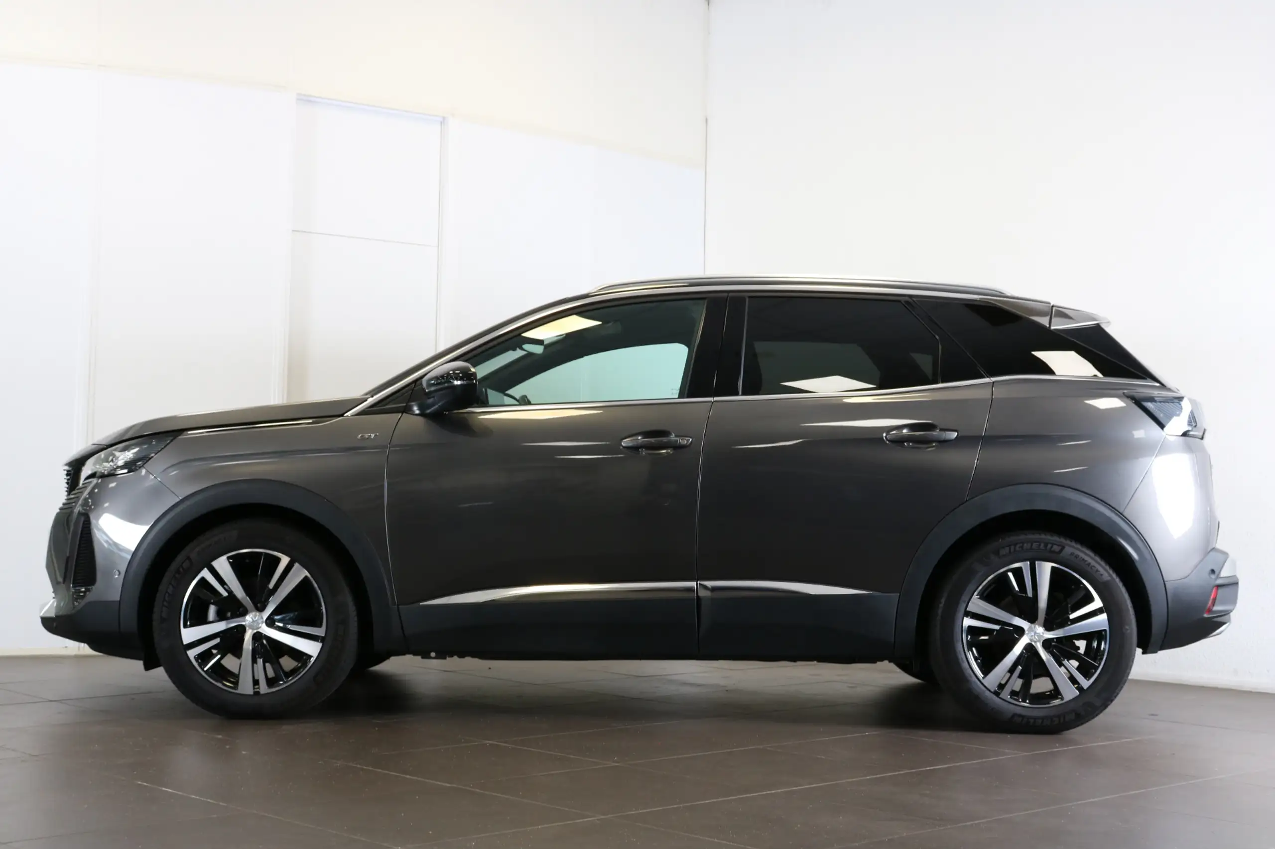 Peugeot - 3008