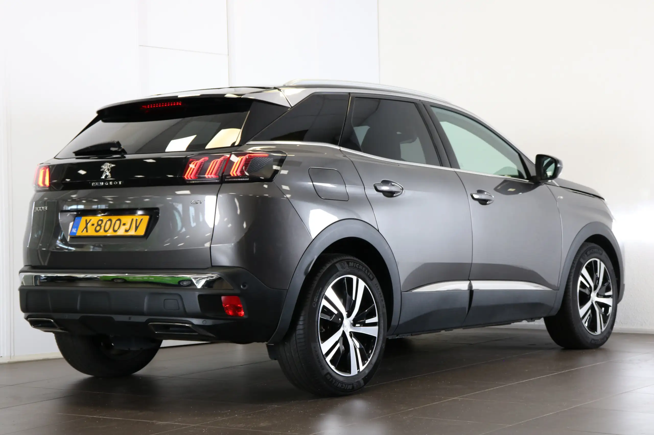 Peugeot - 3008