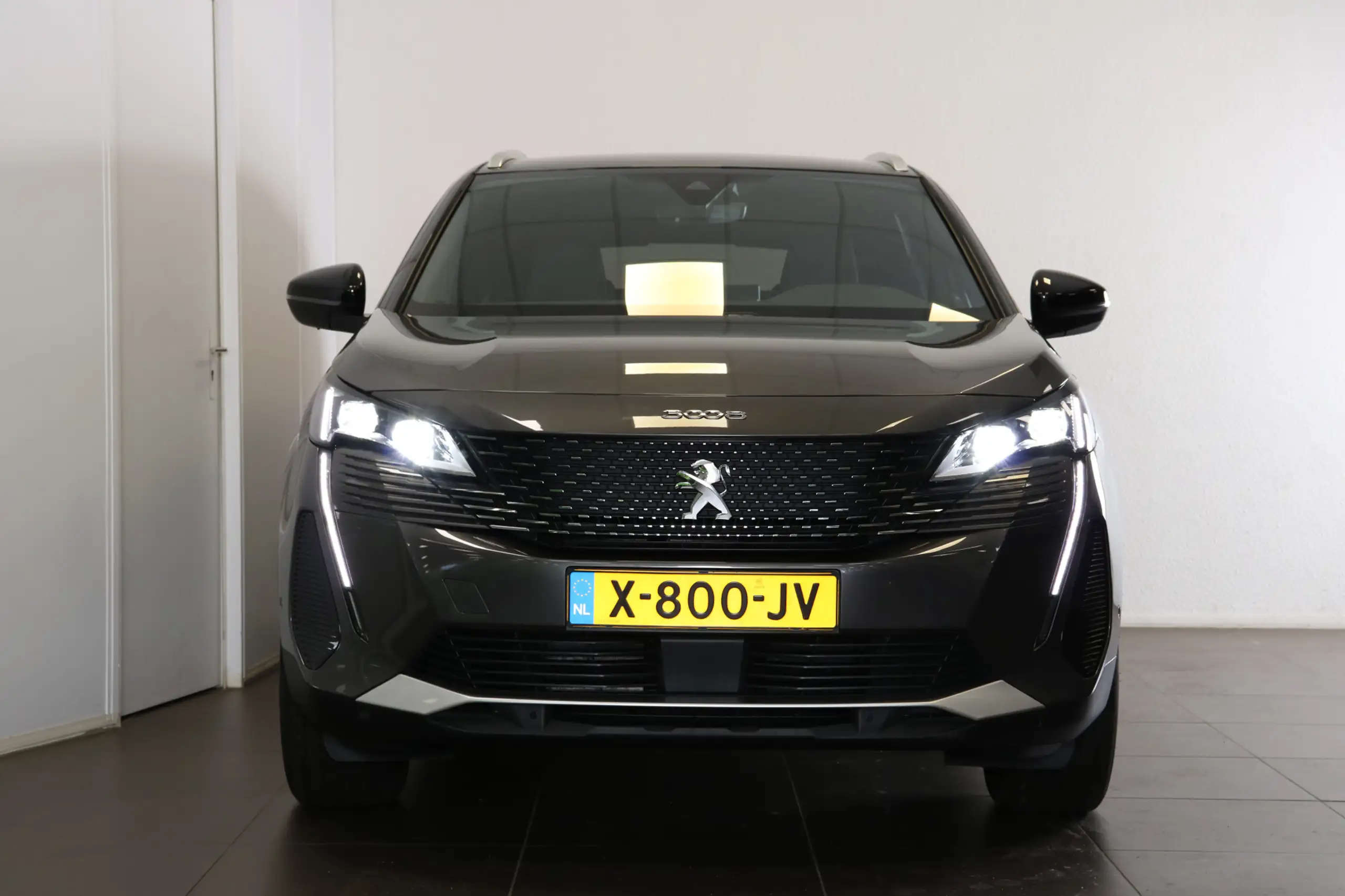 Peugeot - 3008