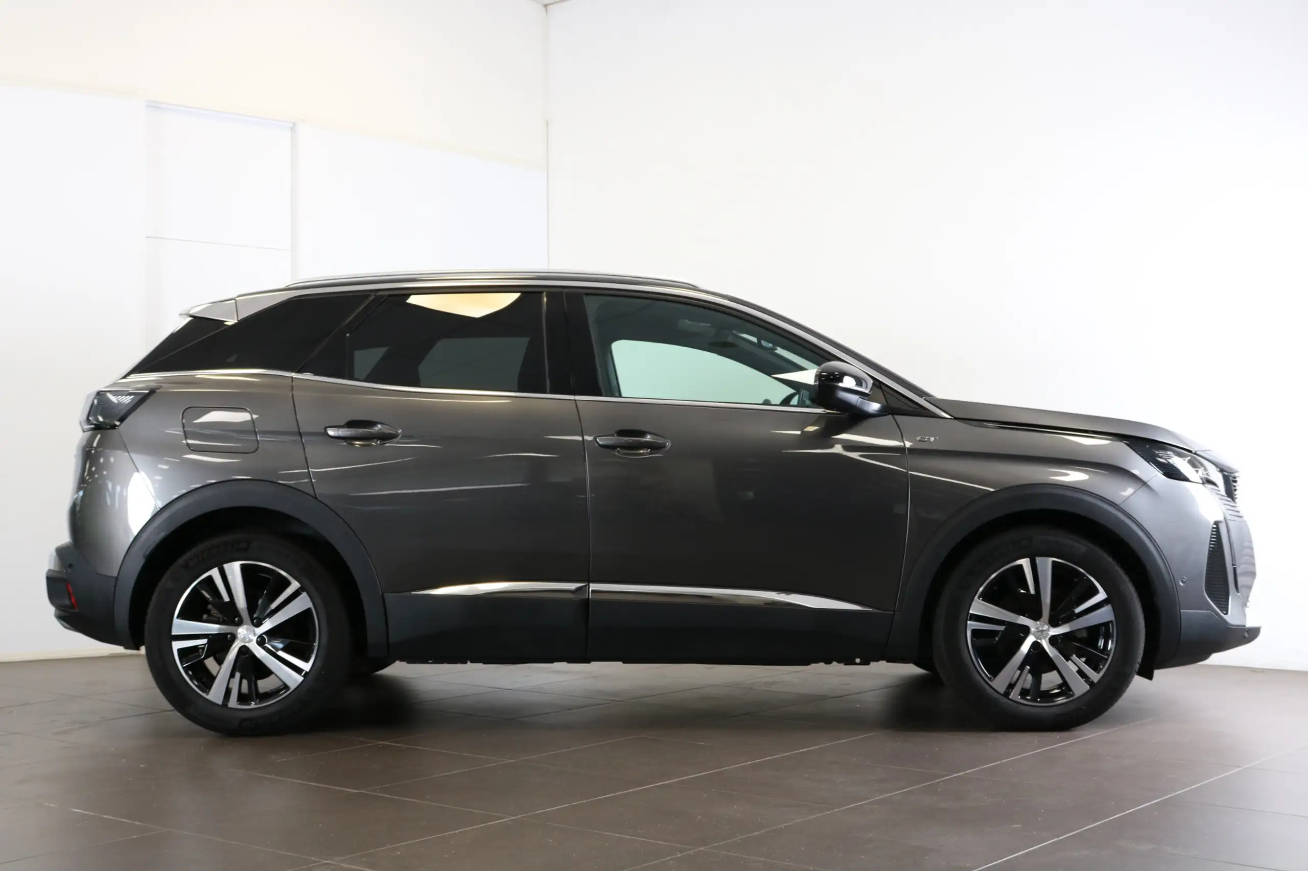 Peugeot - 3008