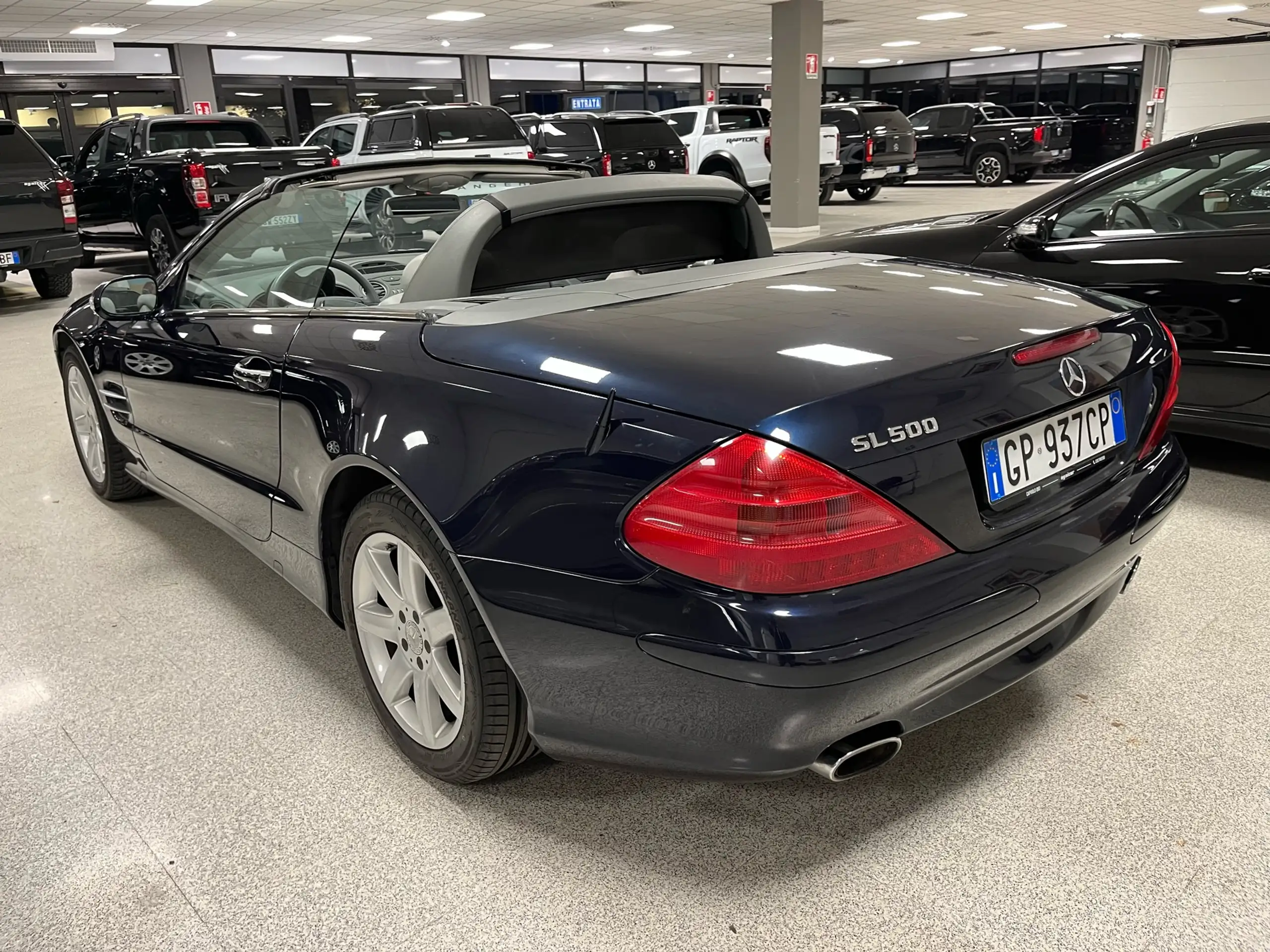 Mercedes-Benz - SL 500