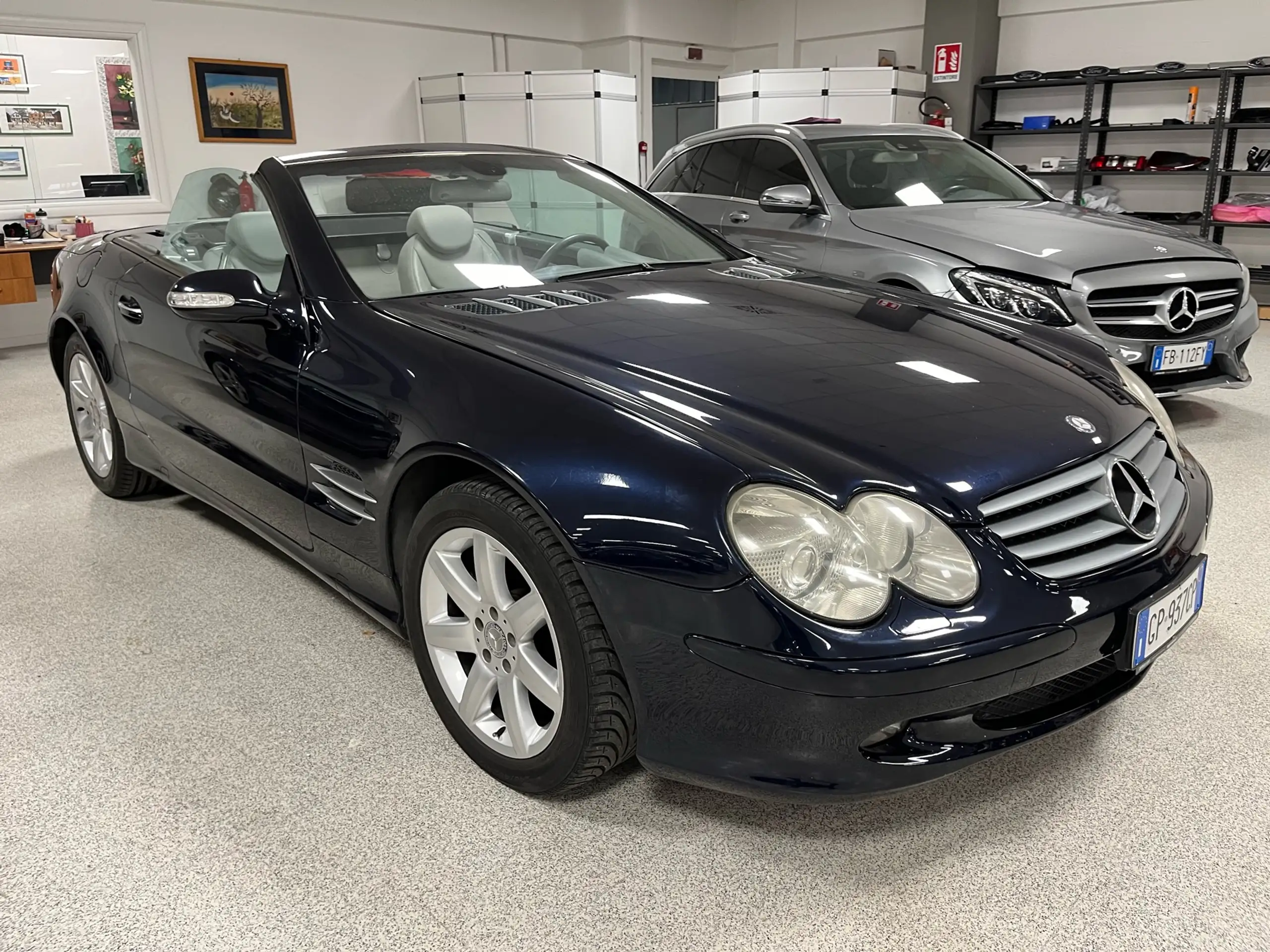 Mercedes-Benz - SL 500