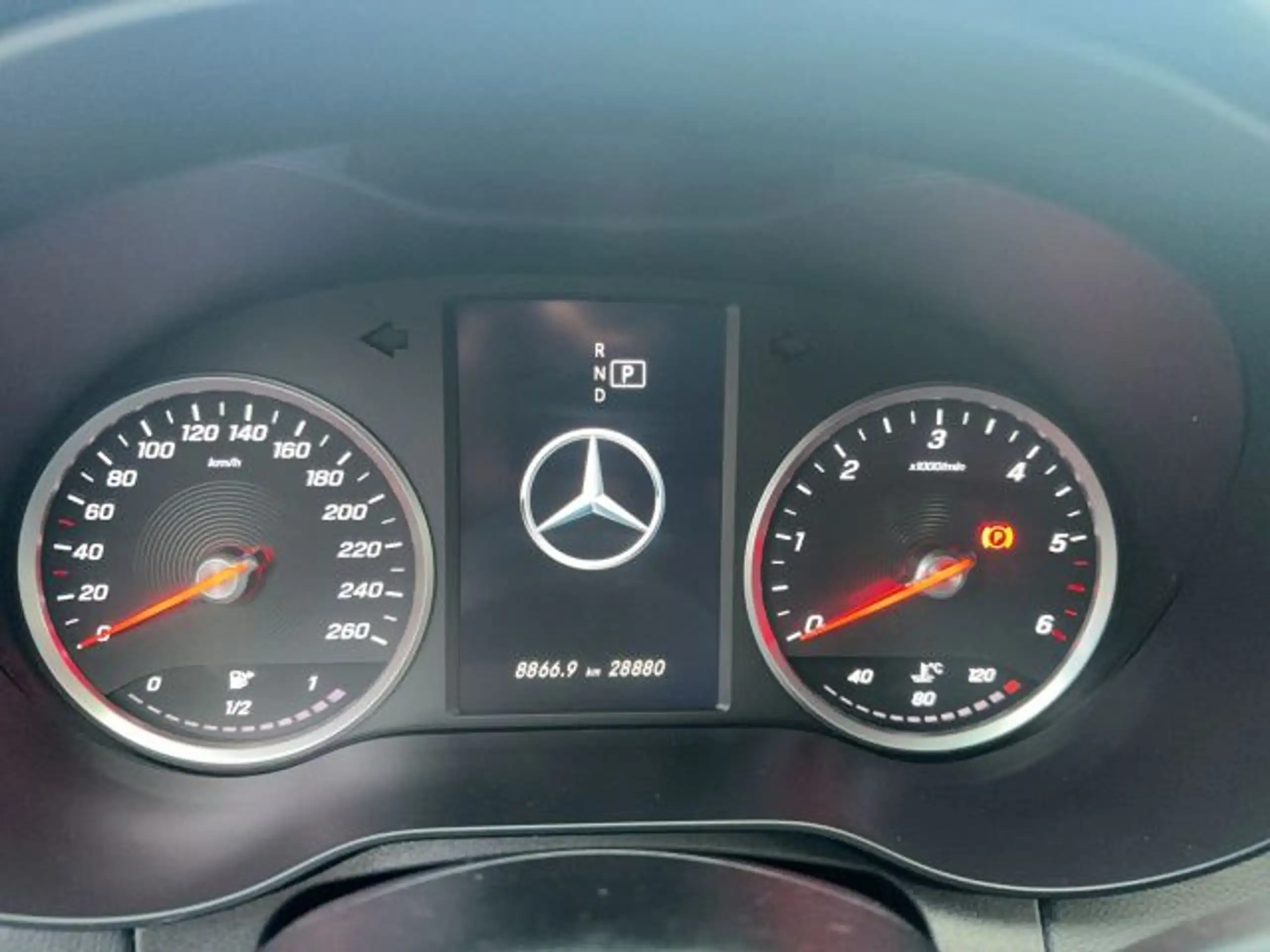 Mercedes-Benz - C 220