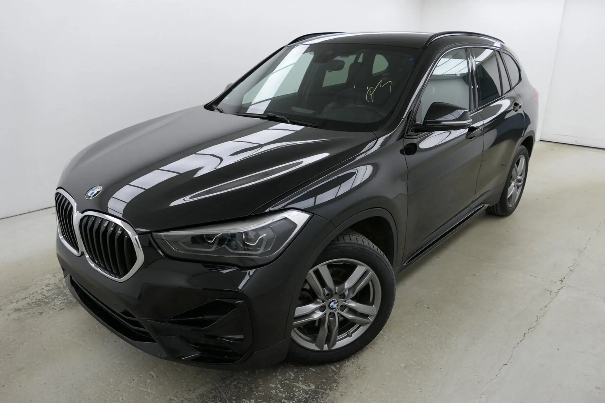 BMW - X1