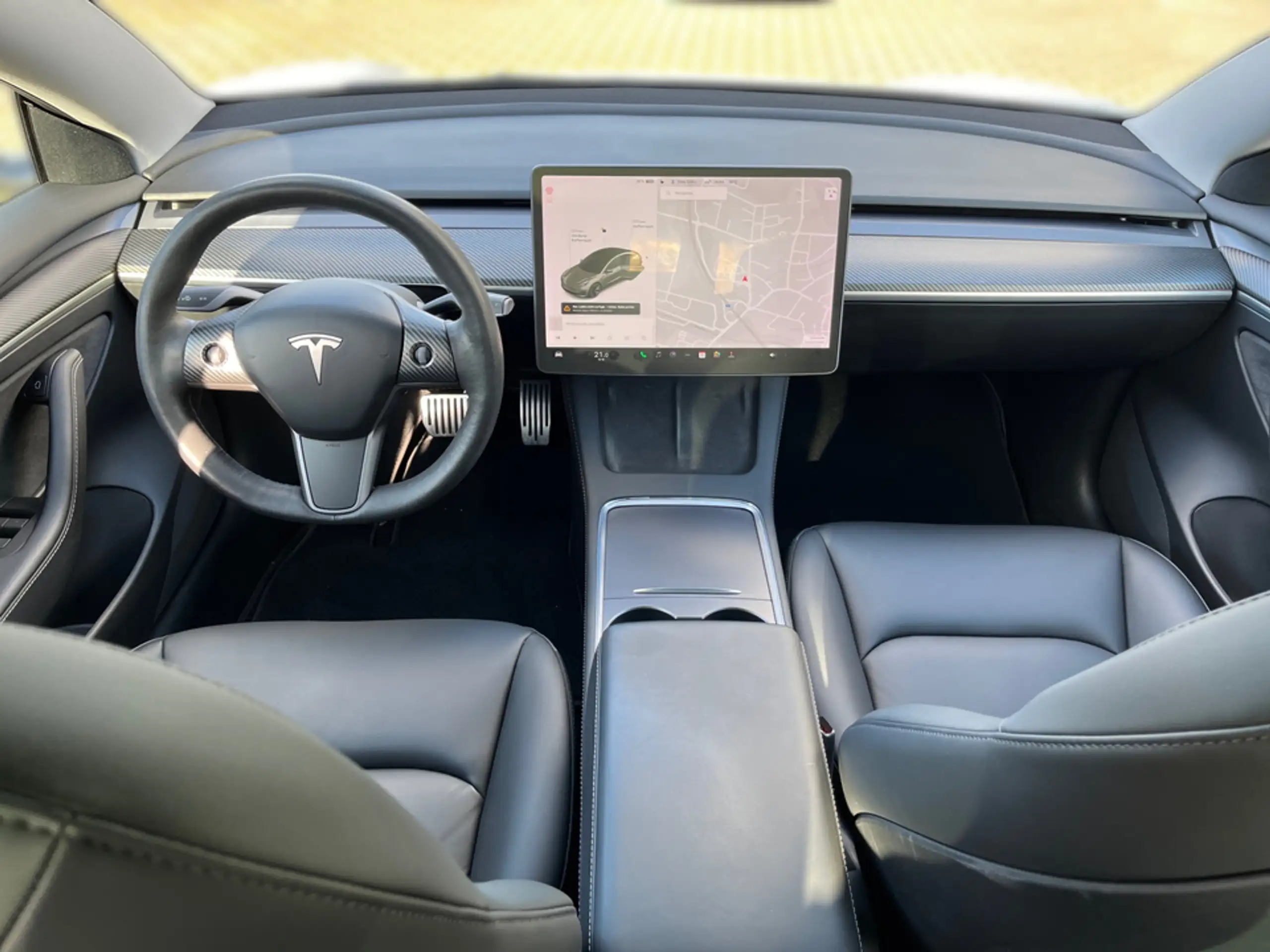 Tesla - Model 3