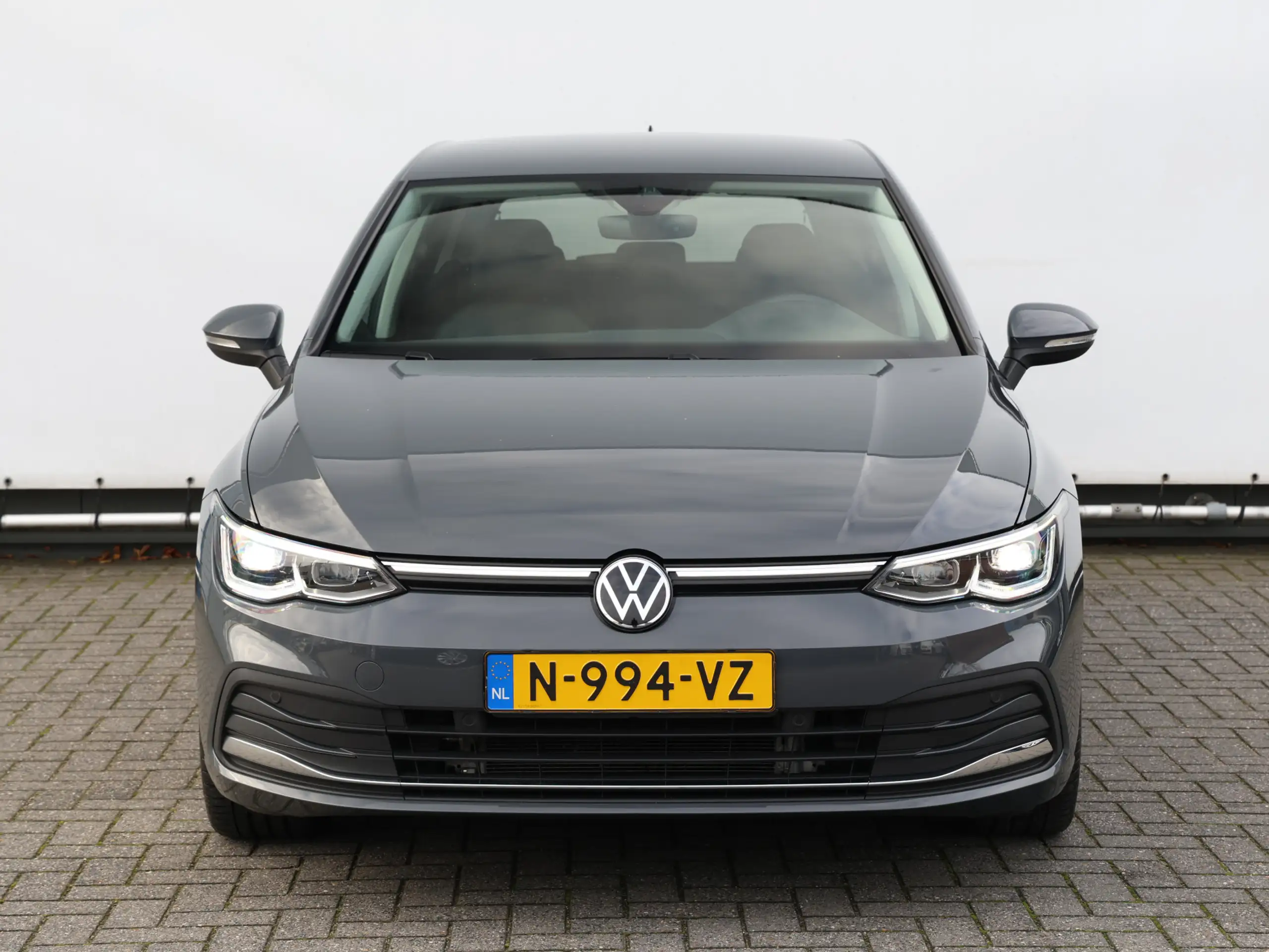 Volkswagen - Golf