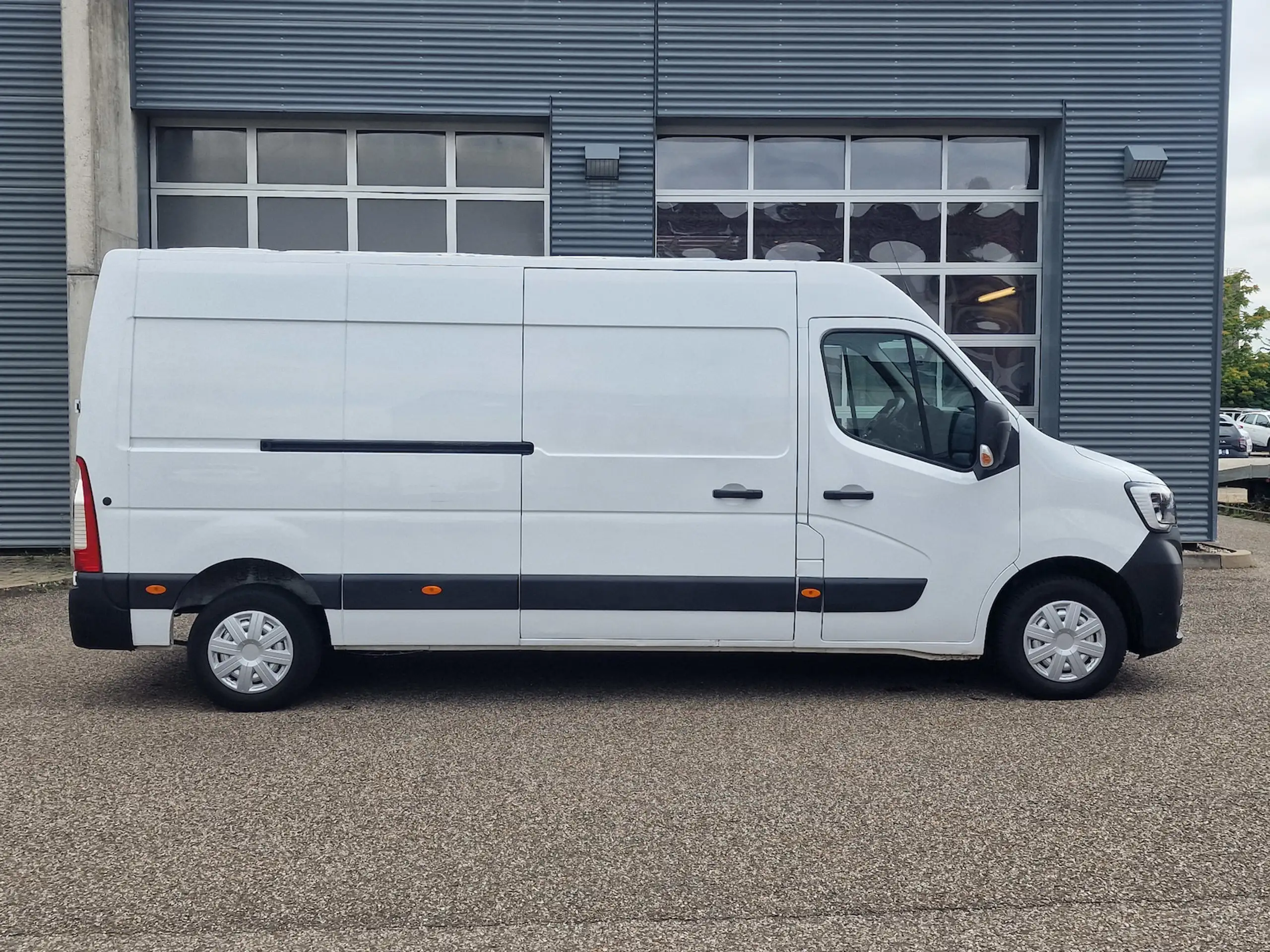 Renault - Master