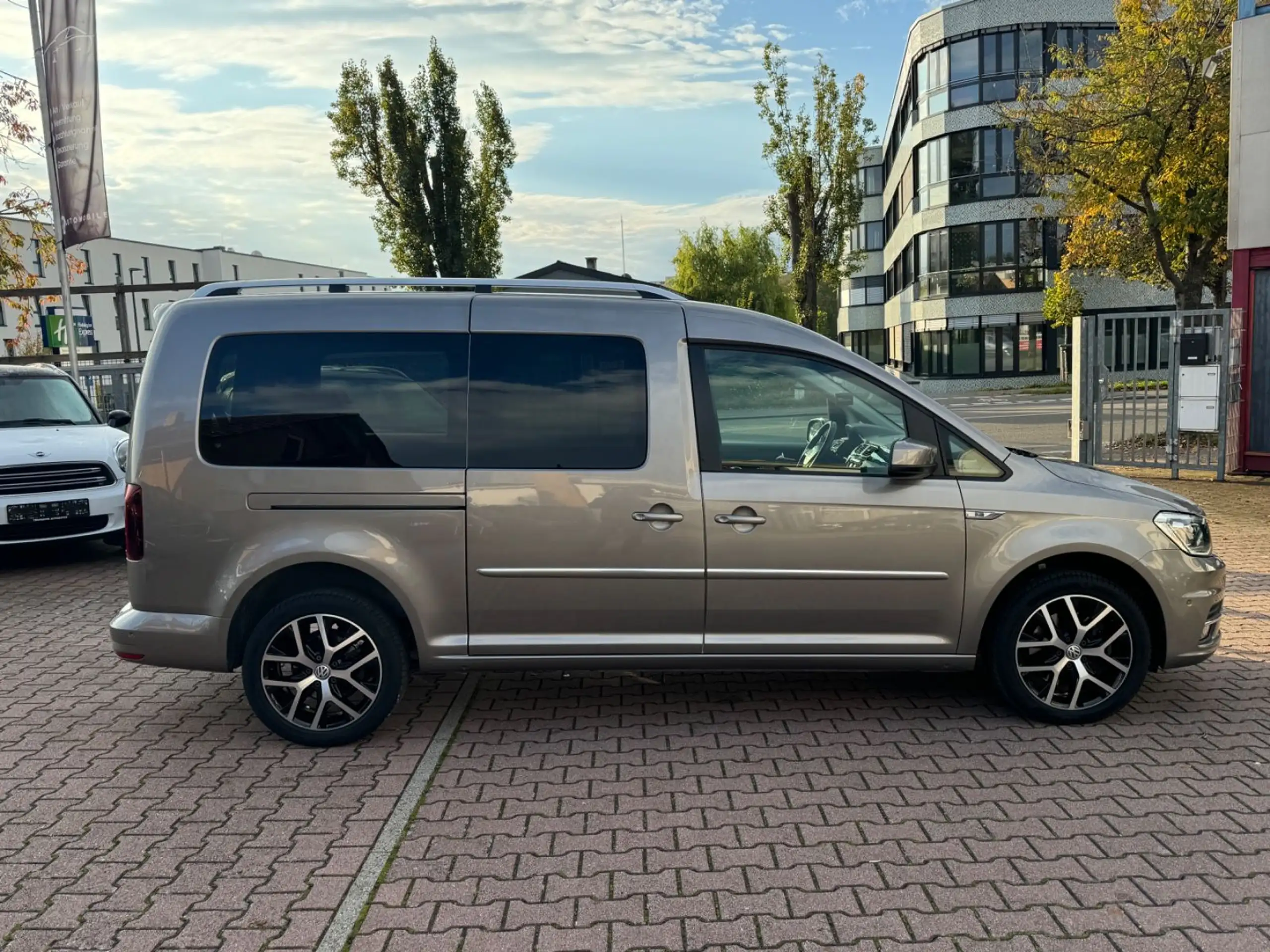 Volkswagen - Caddy