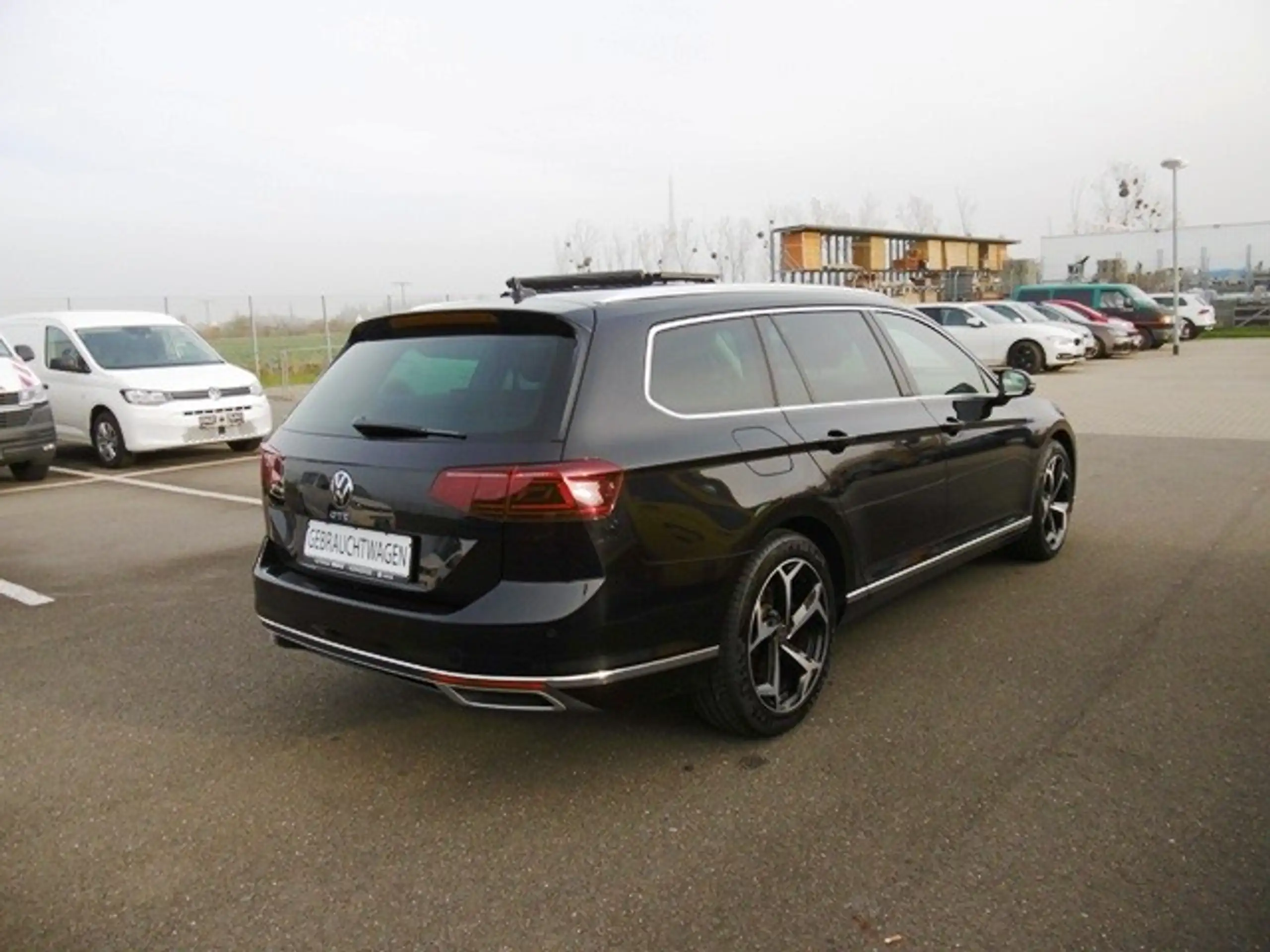 Volkswagen - Passat Variant