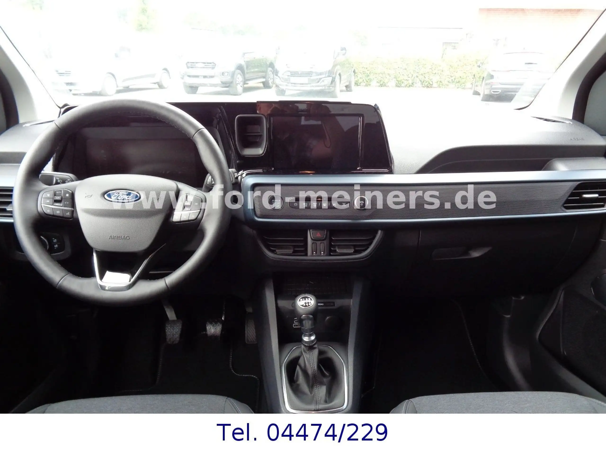 Ford - Tourneo Courier