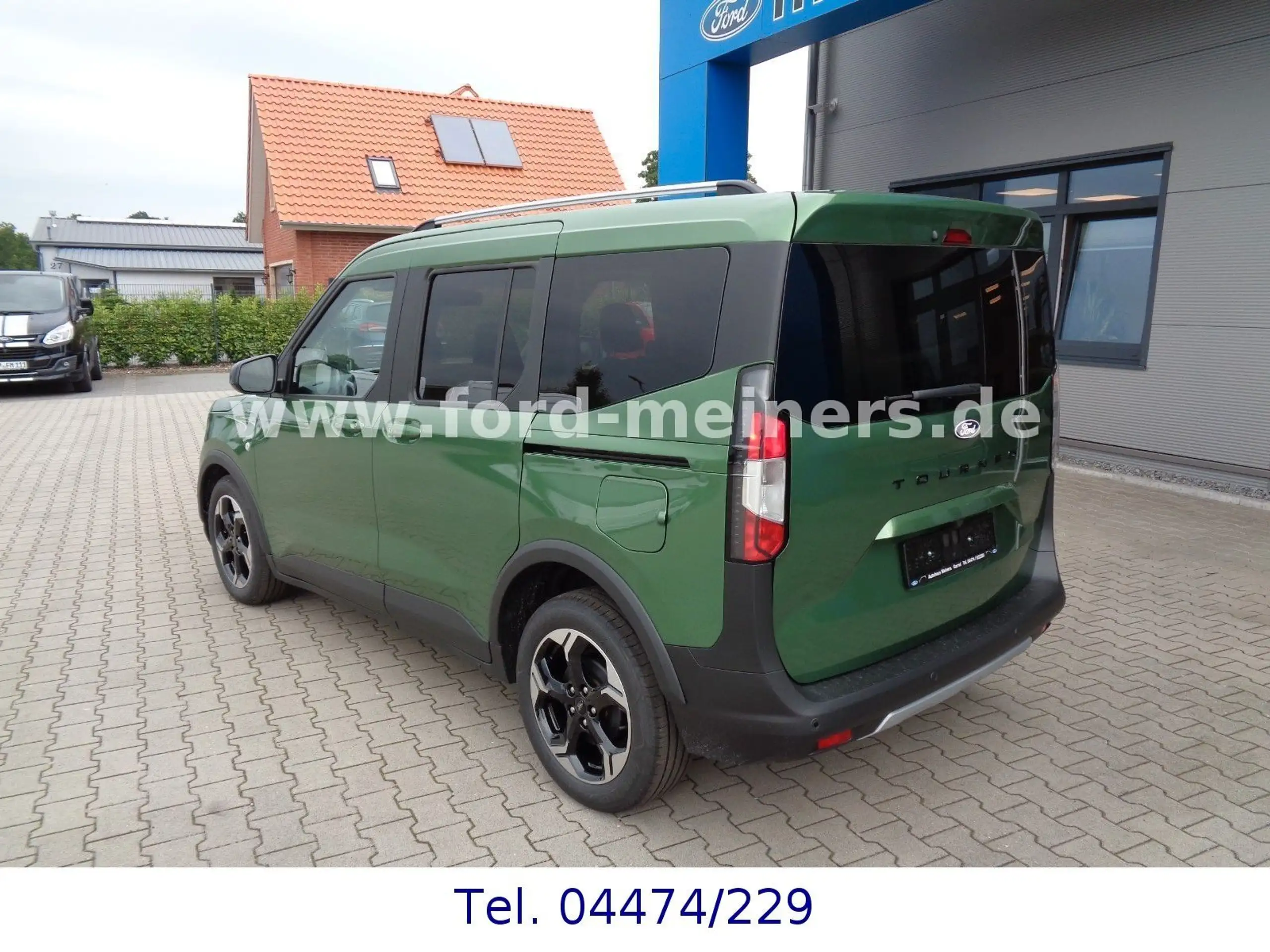 Ford - Tourneo Courier