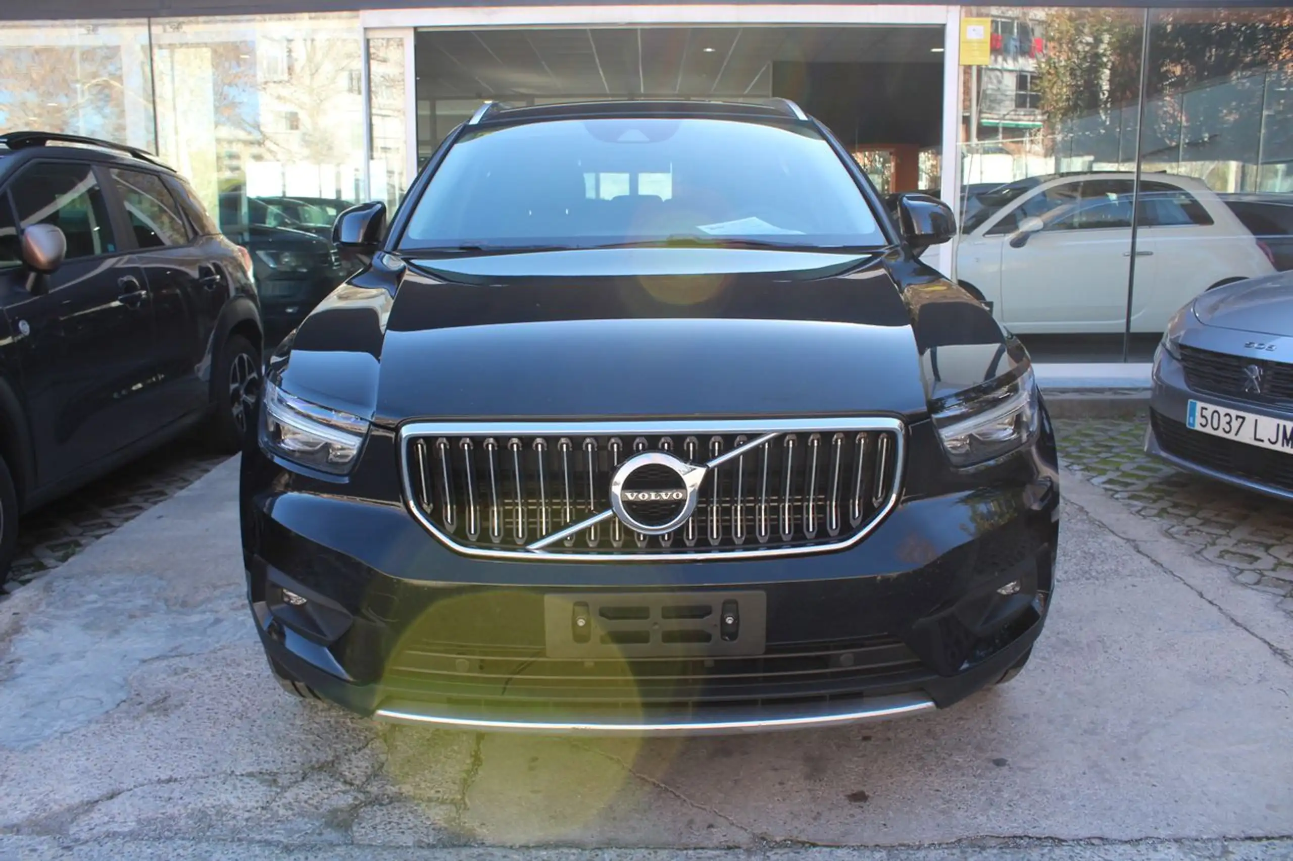 Volvo - XC40