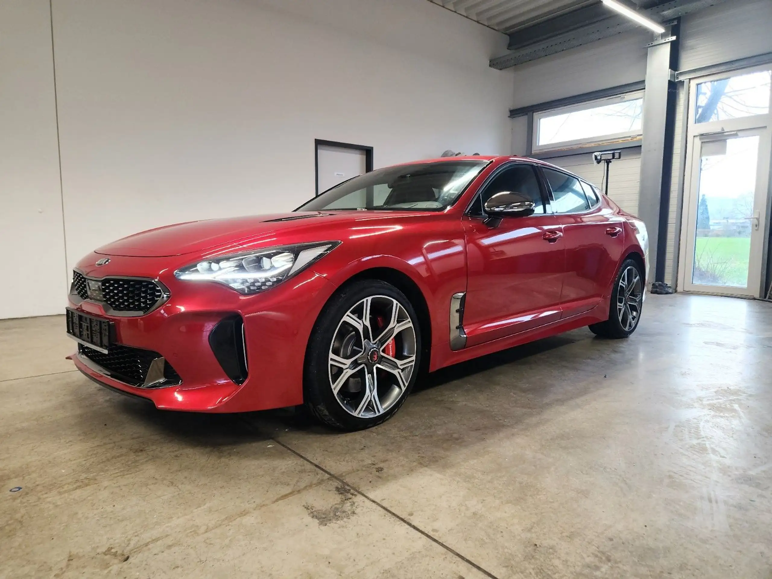 Kia - Stinger