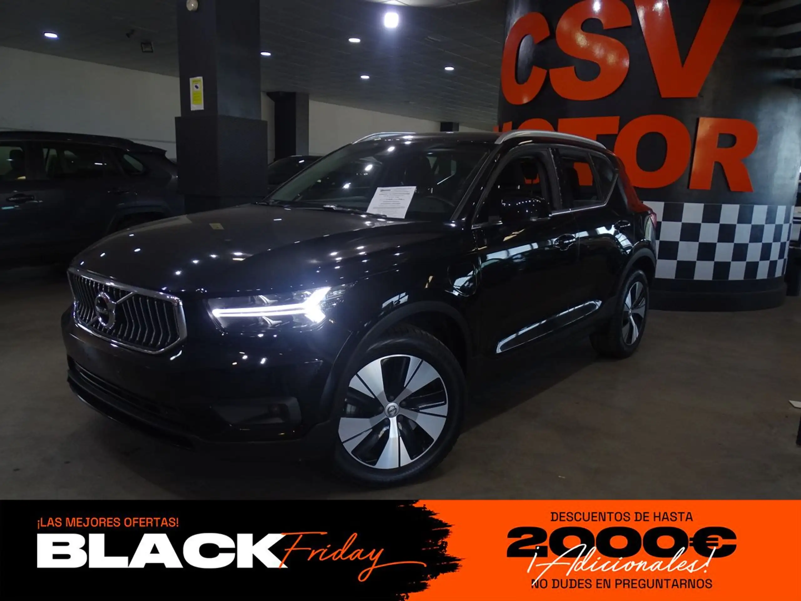 Volvo XC40 2021