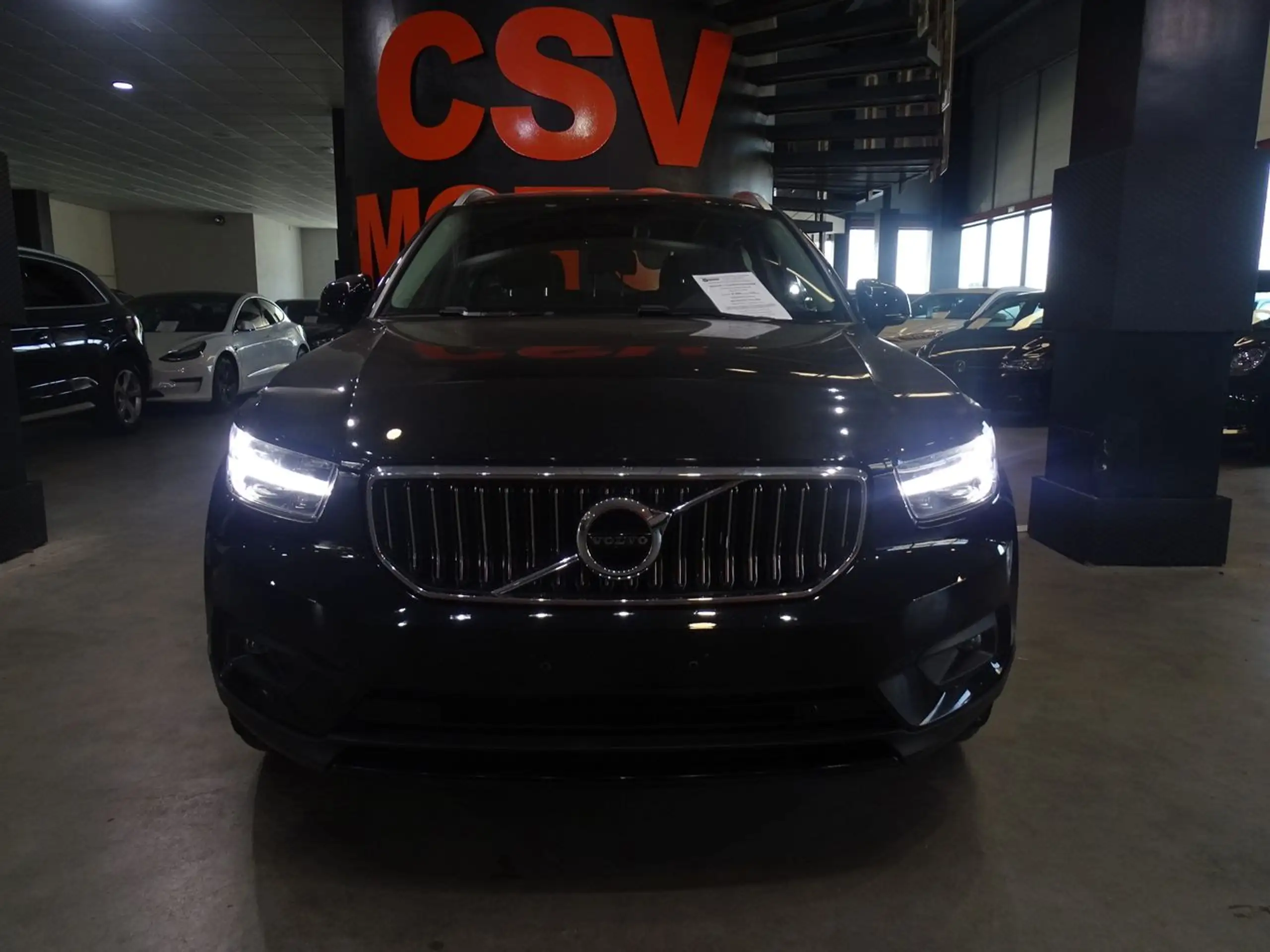 Volvo - XC40