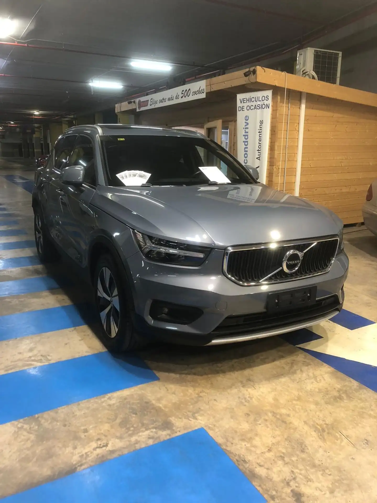 Volvo - XC40