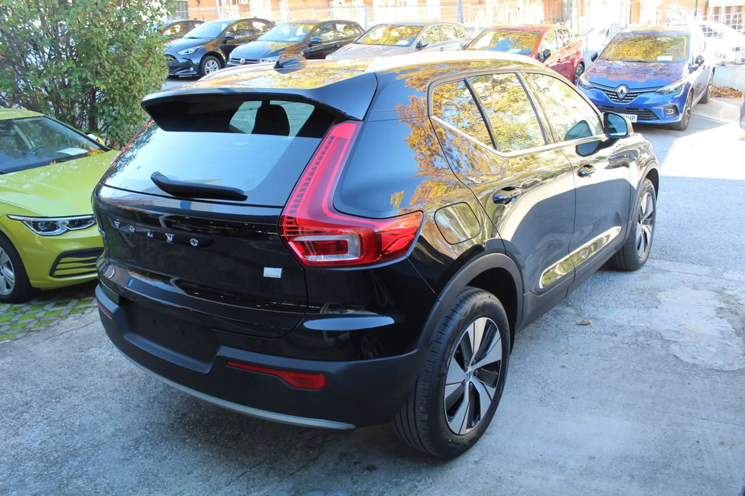 Volvo - XC40