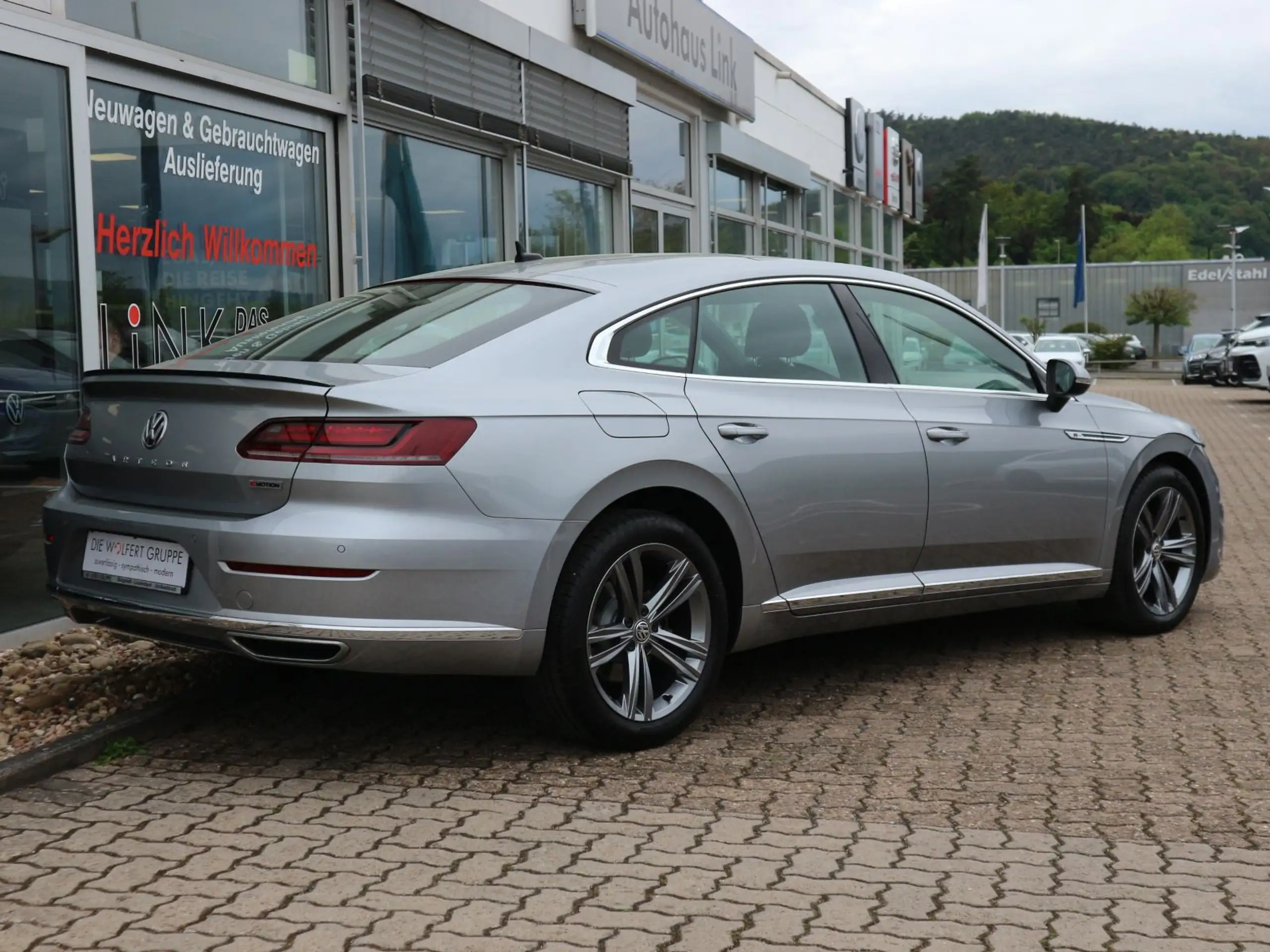 Volkswagen - Arteon