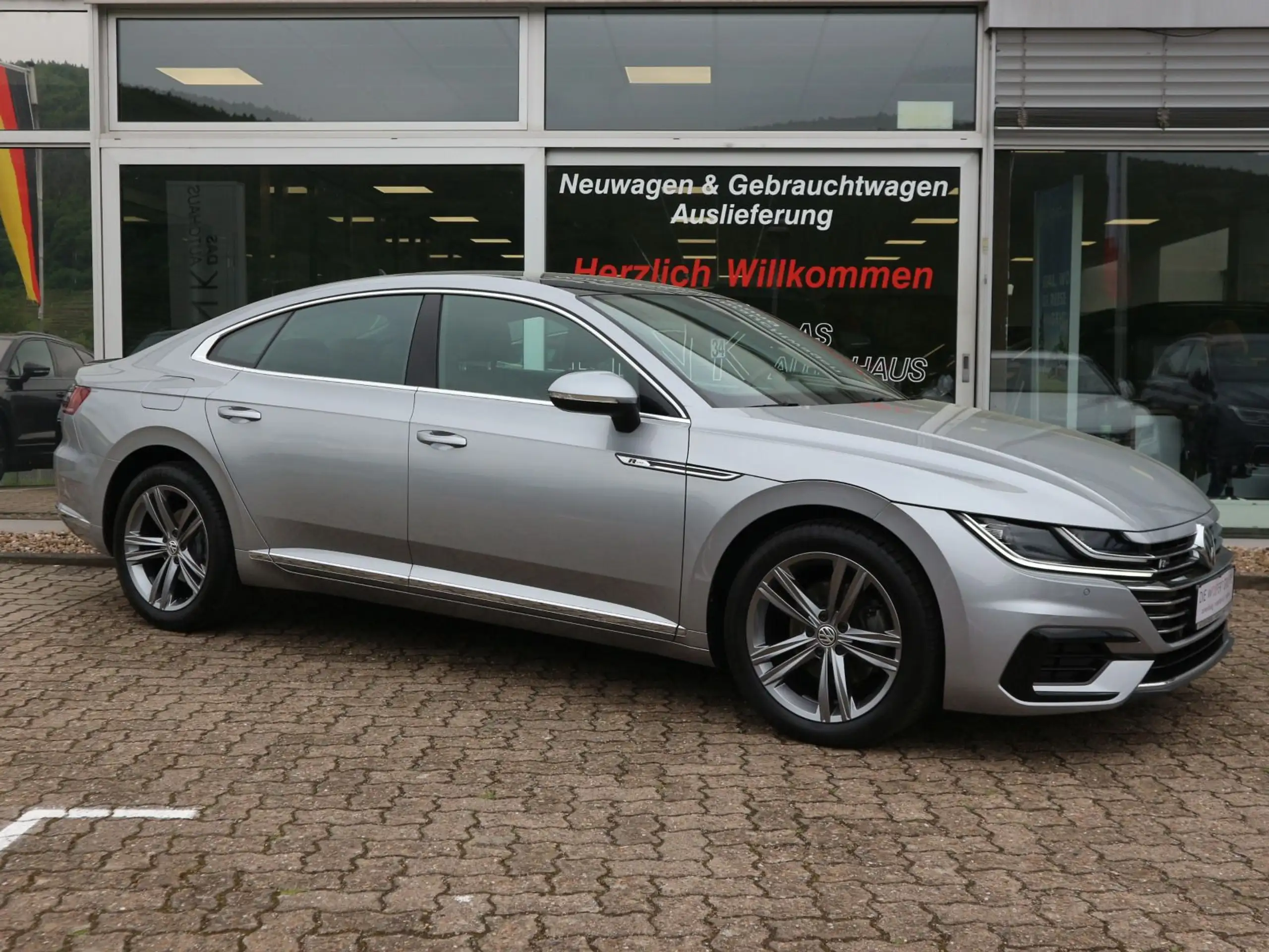 Volkswagen - Arteon