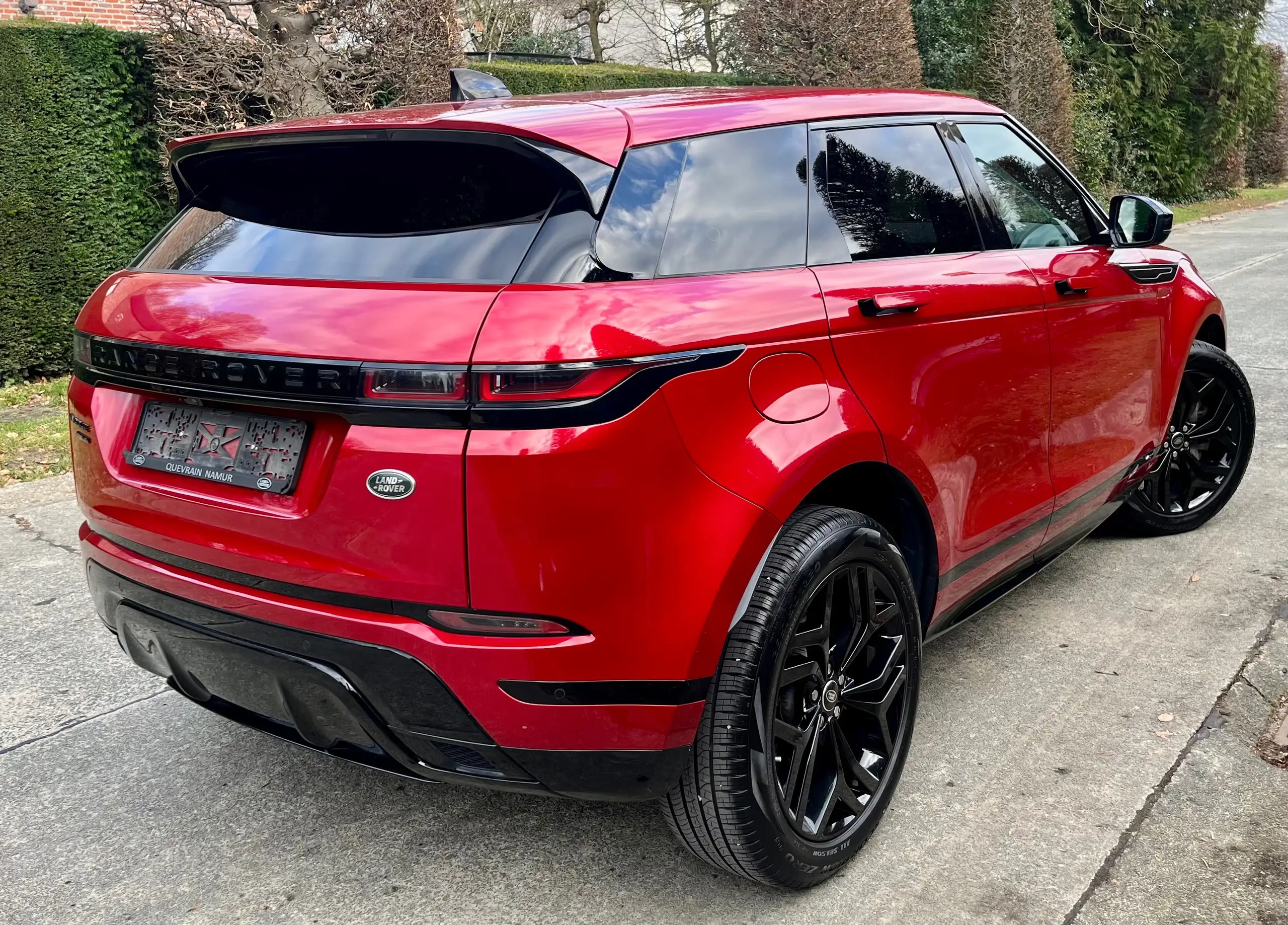 Land Rover - Range Rover Evoque