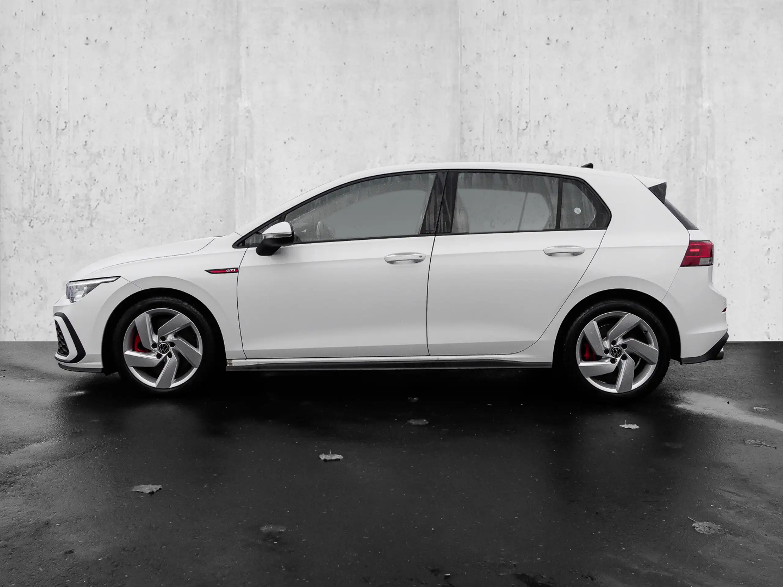 Volkswagen - Golf GTI