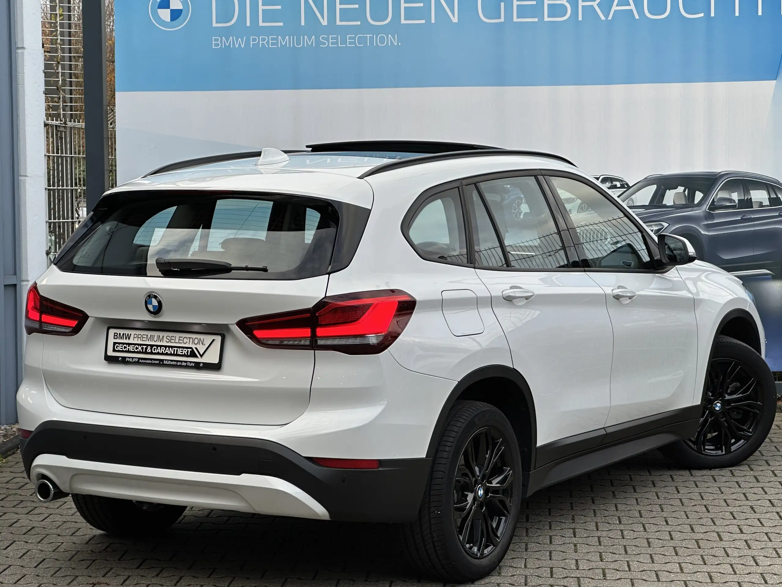 BMW - X1