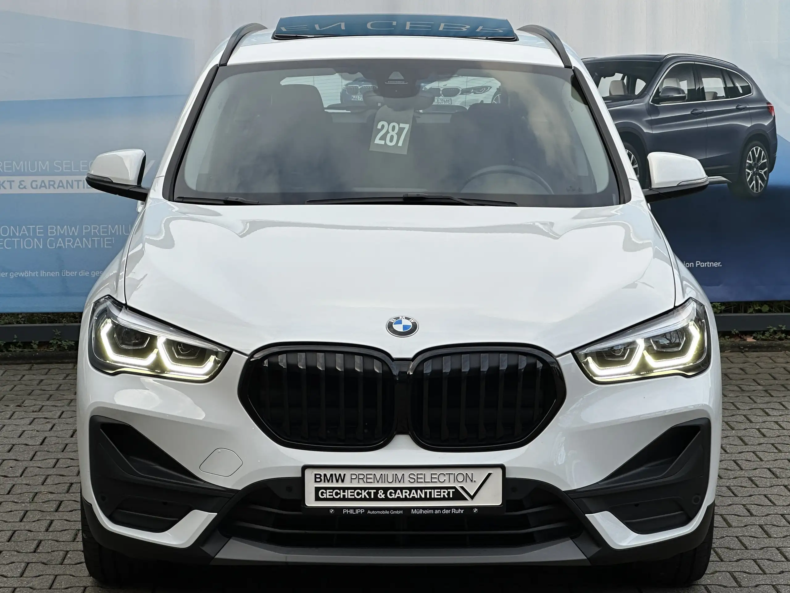 BMW - X1