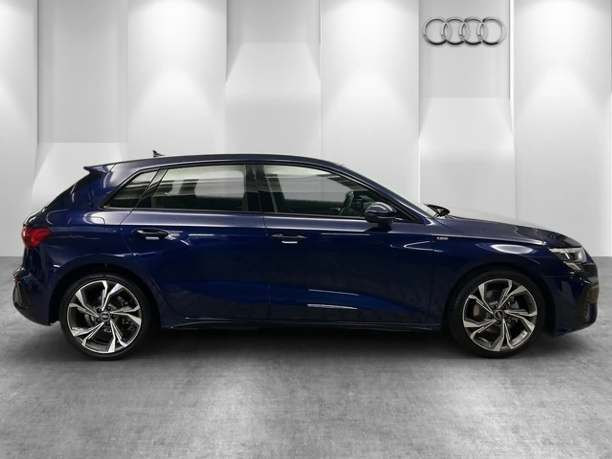 Audi - A3