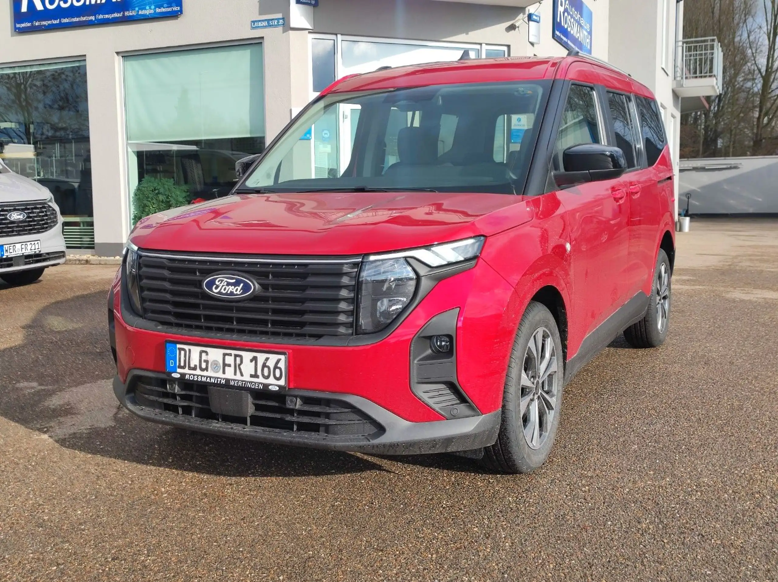 Ford Tourneo Courier 2024