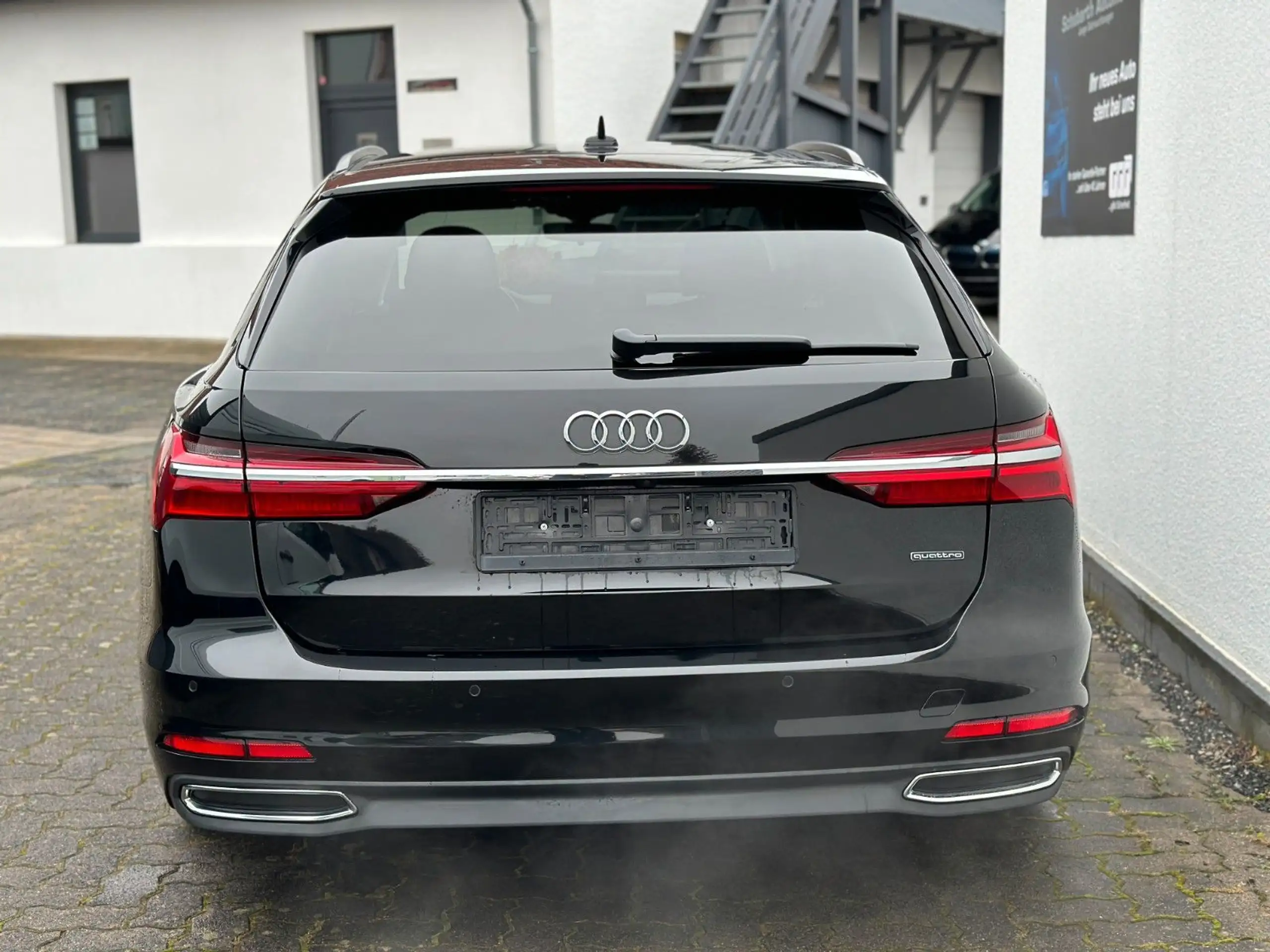 Audi - A6