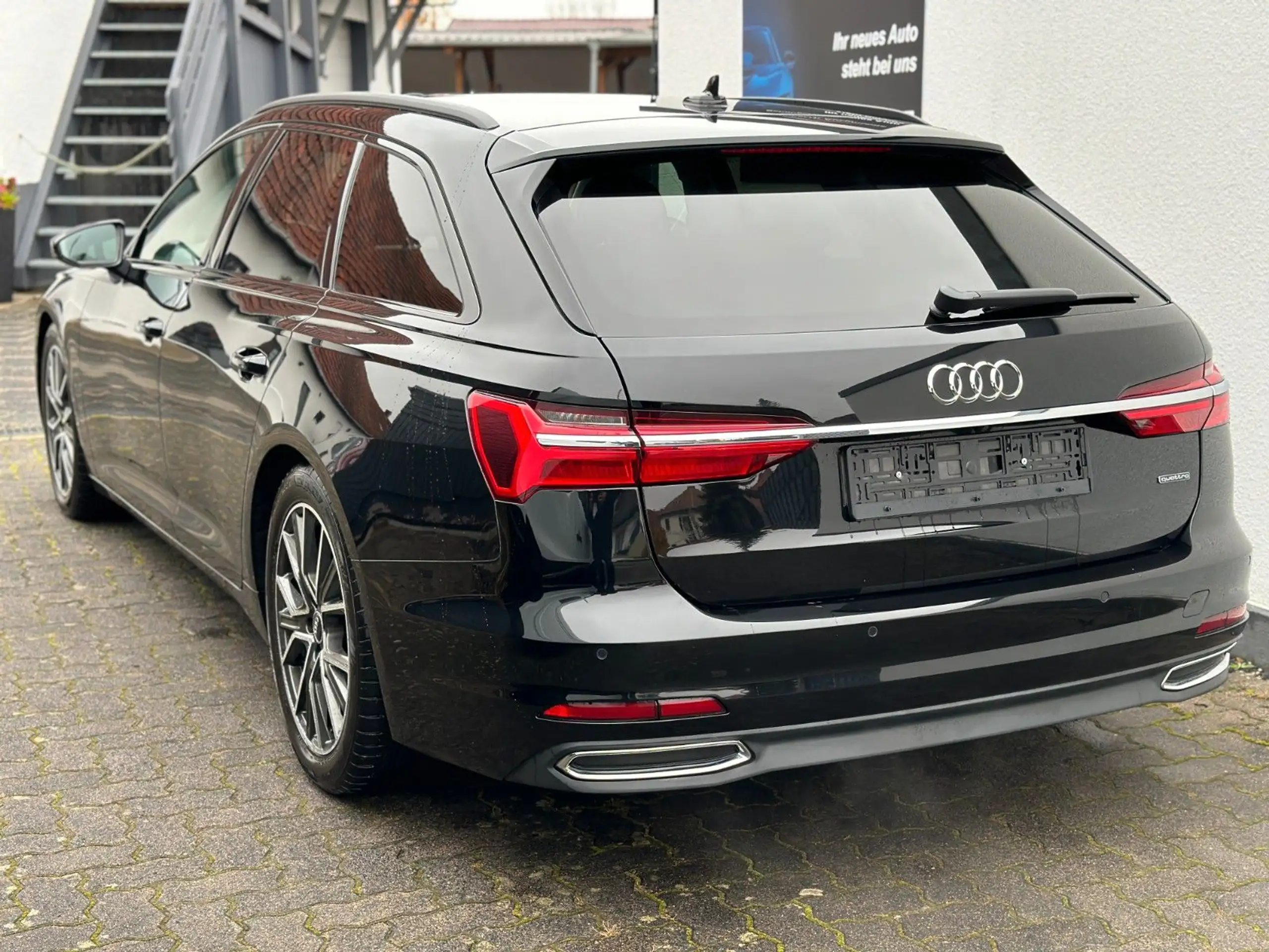 Audi - A6