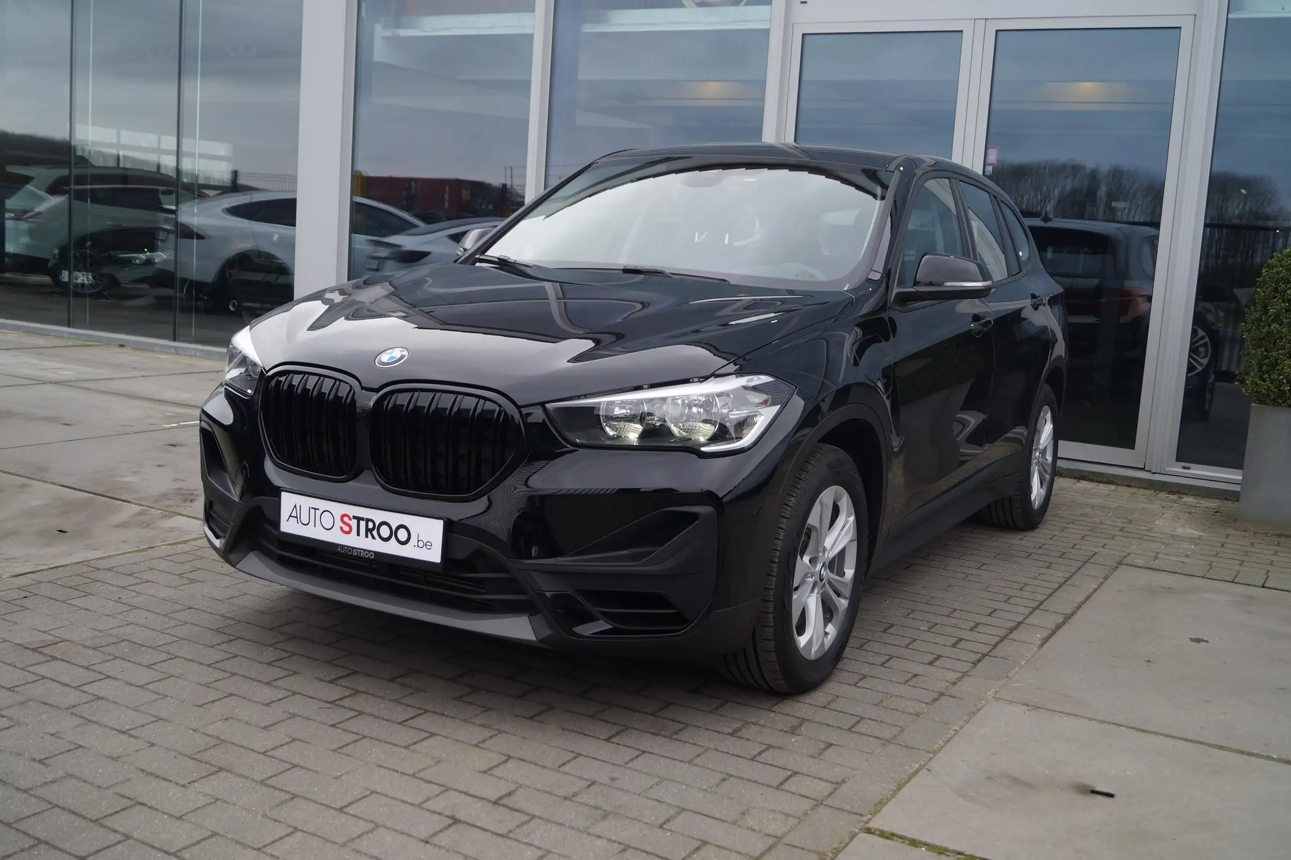 BMW - X1