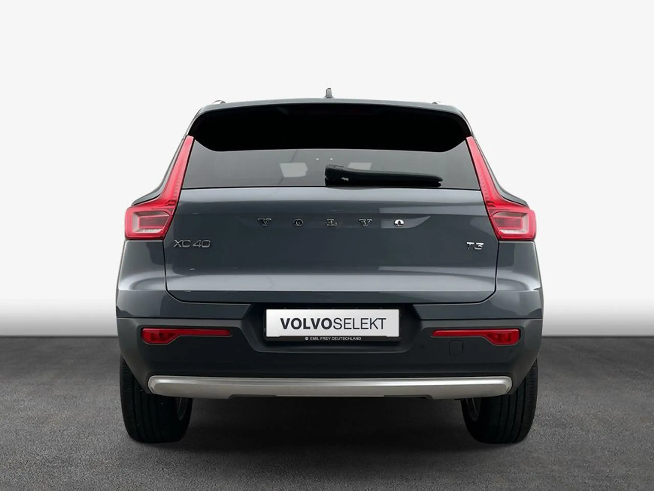 Volvo - XC40