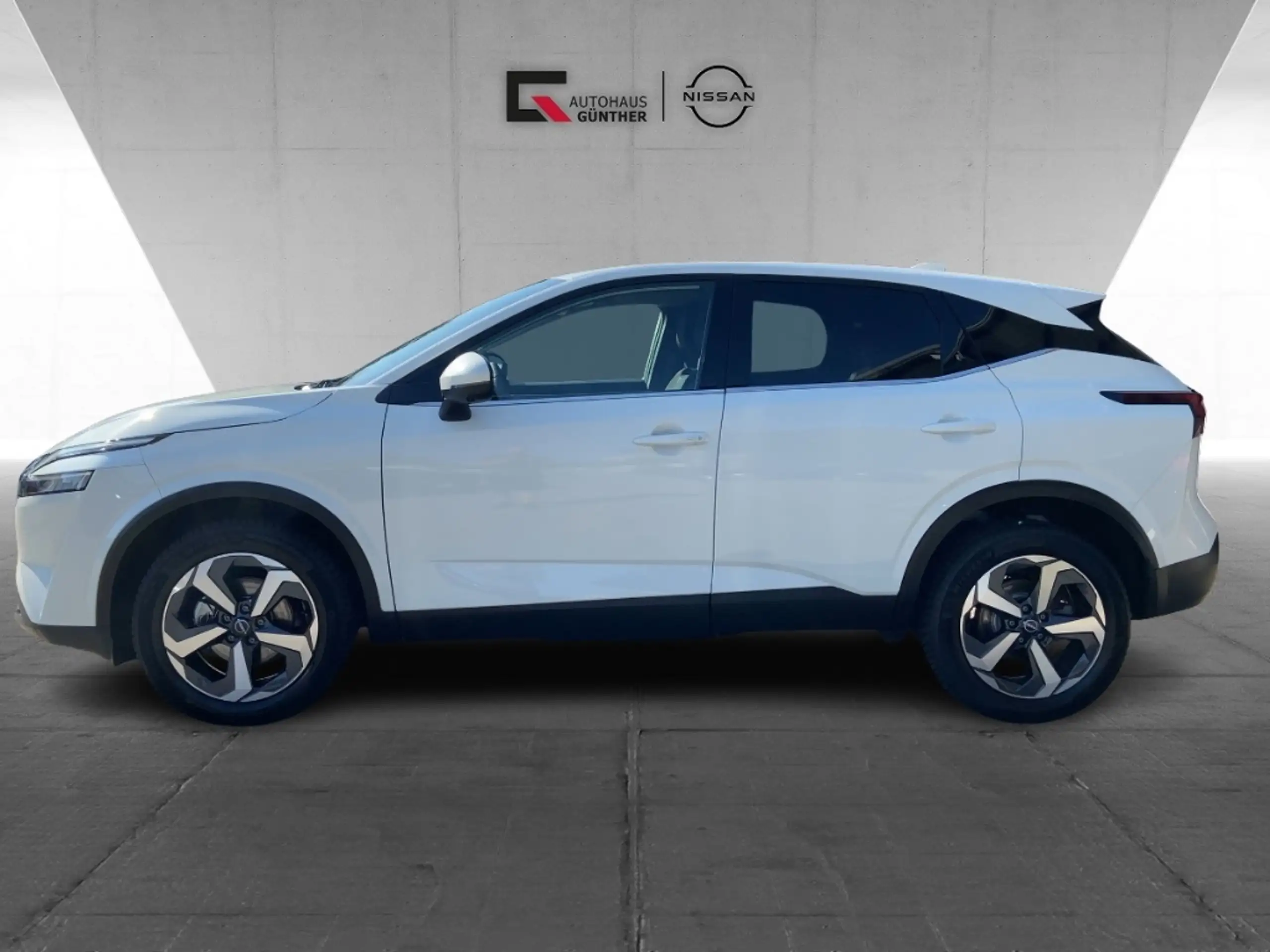 Nissan - Qashqai