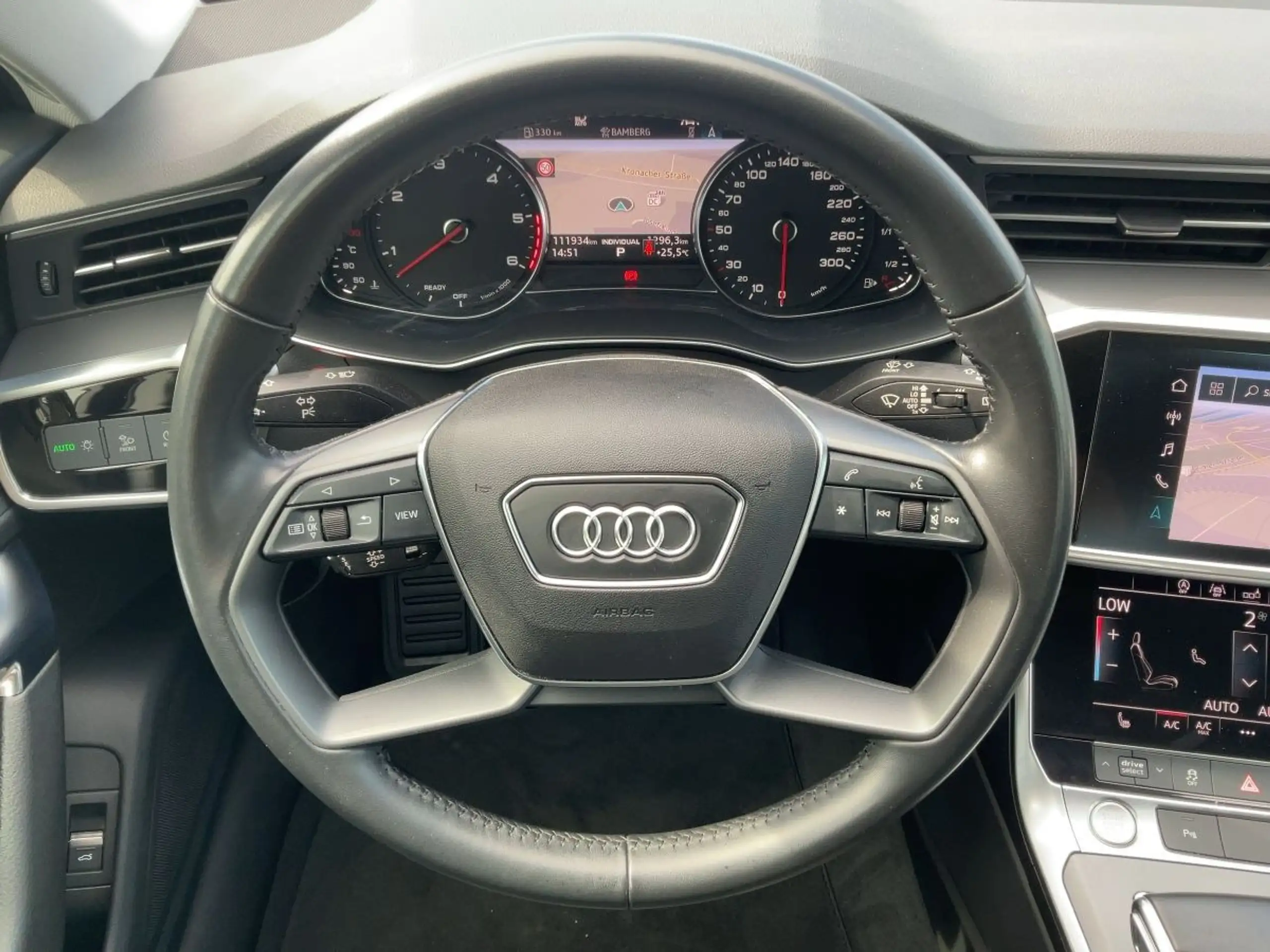 Audi - A6