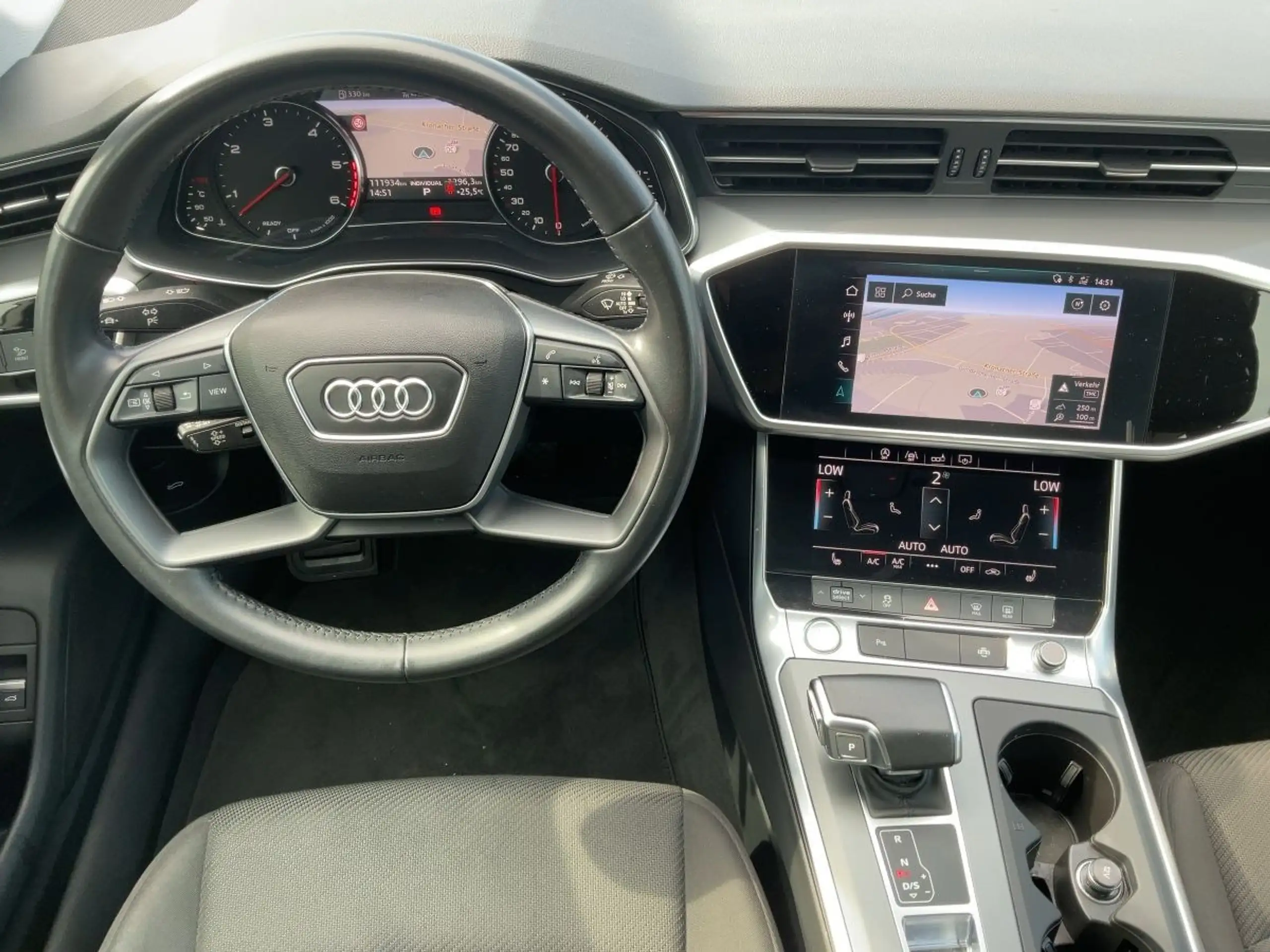 Audi - A6