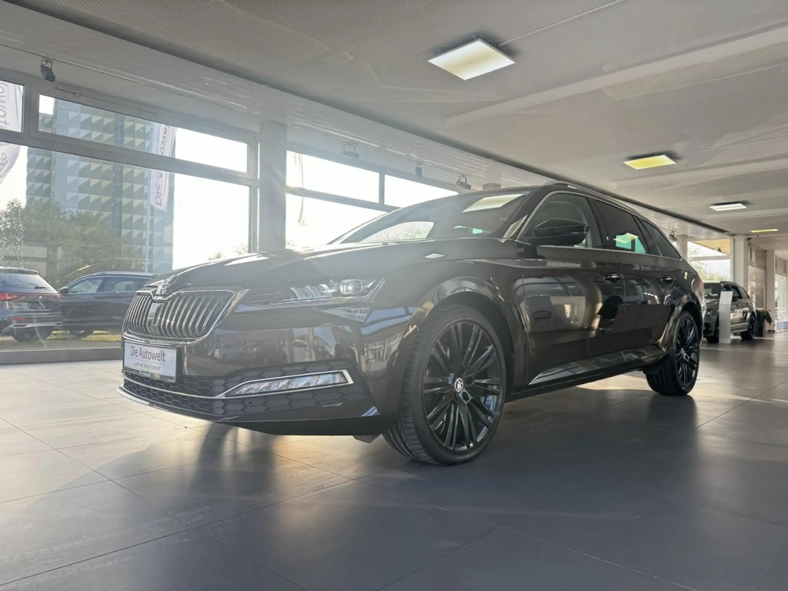 Skoda - Superb