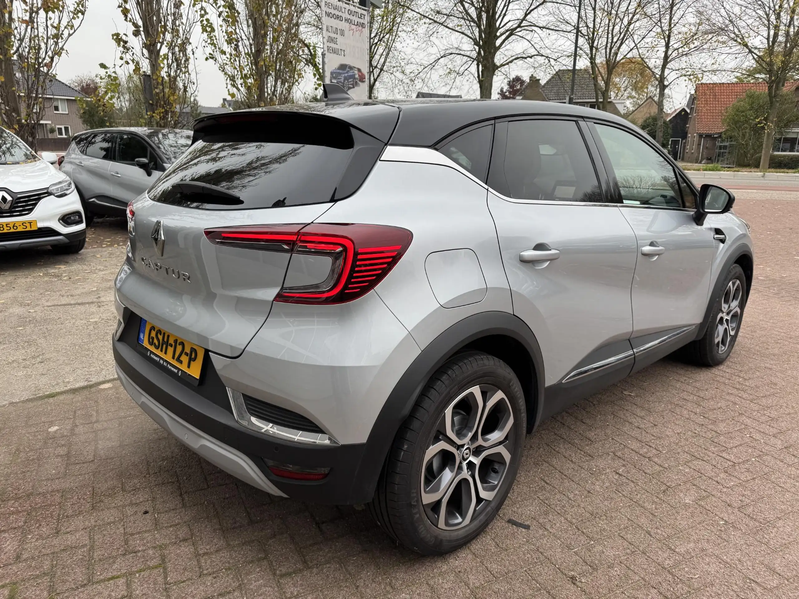 Renault - Captur