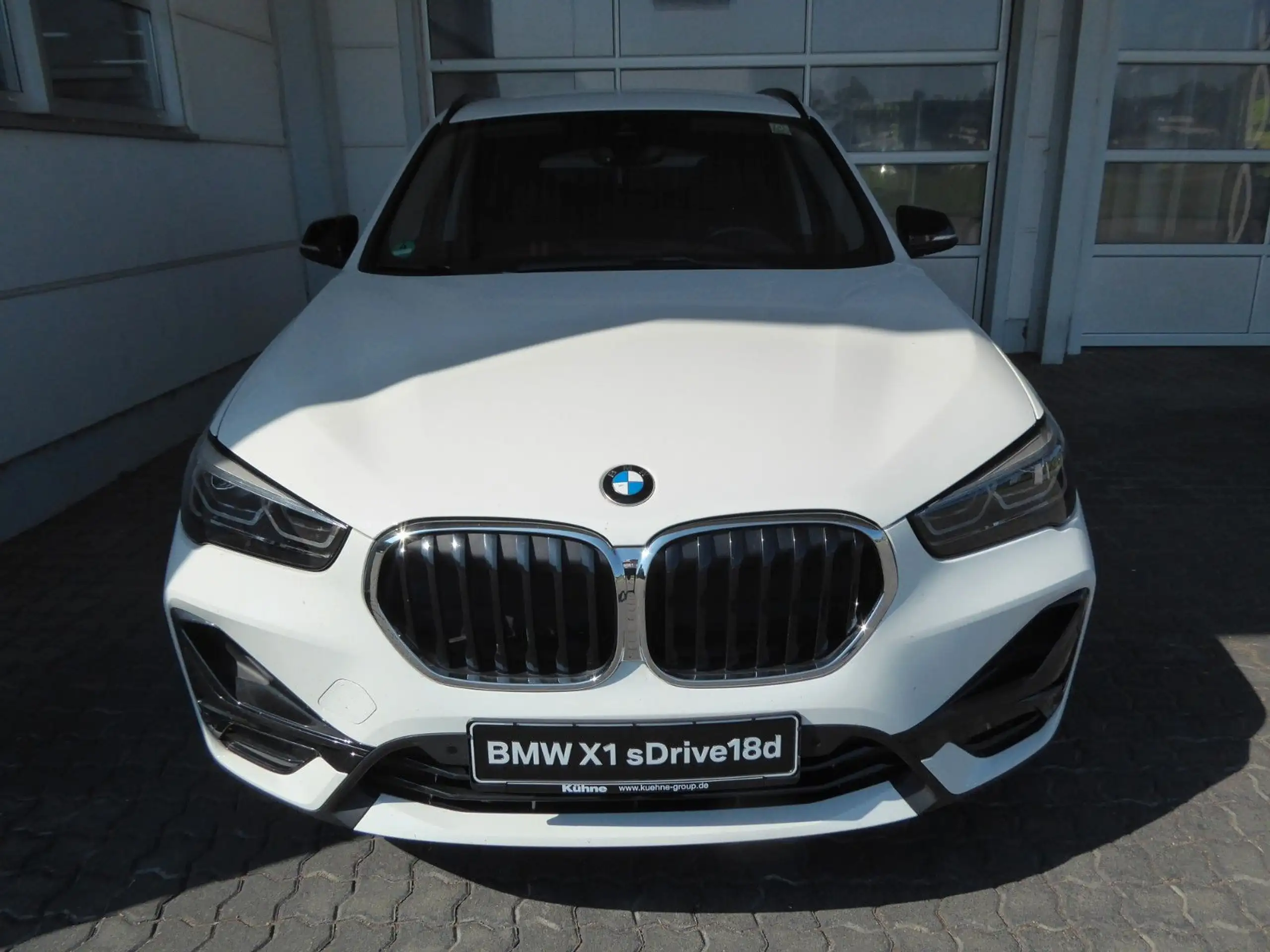 BMW - X1