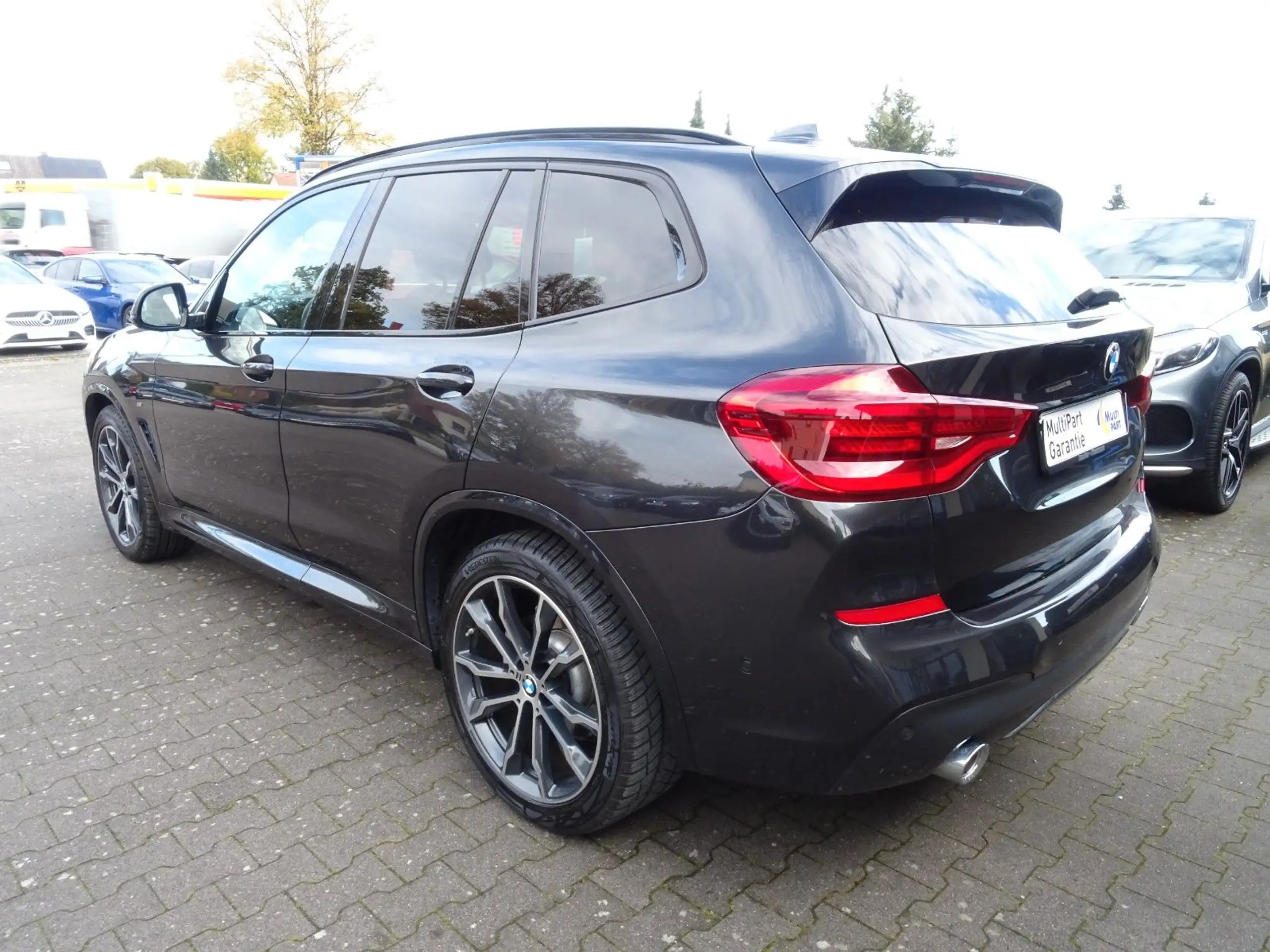 BMW - X3